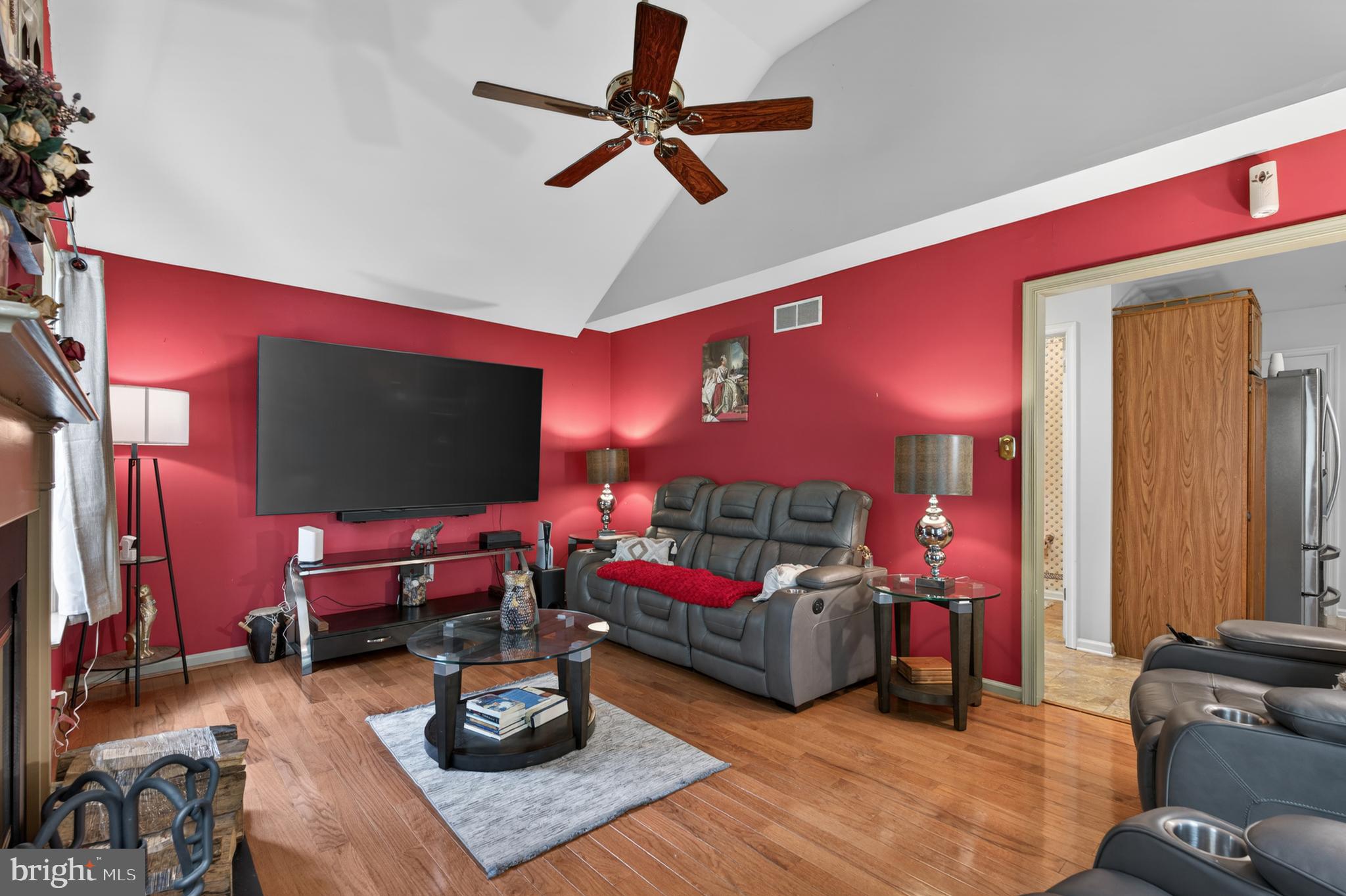 WINDING BROOKE EST - Residential