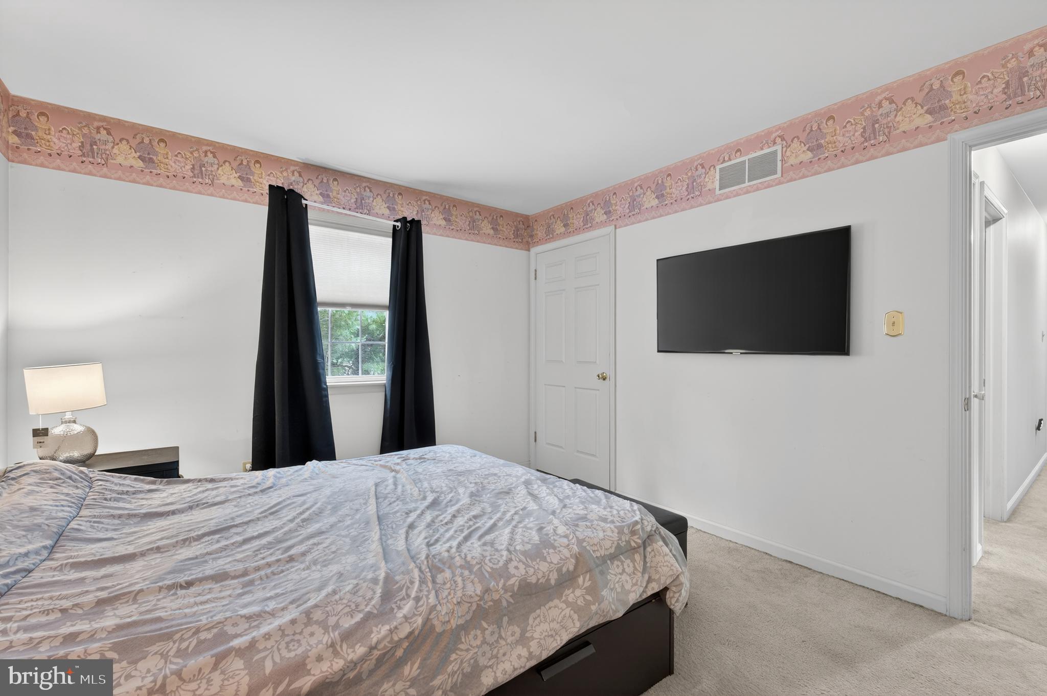 WINDING BROOKE EST - Residential