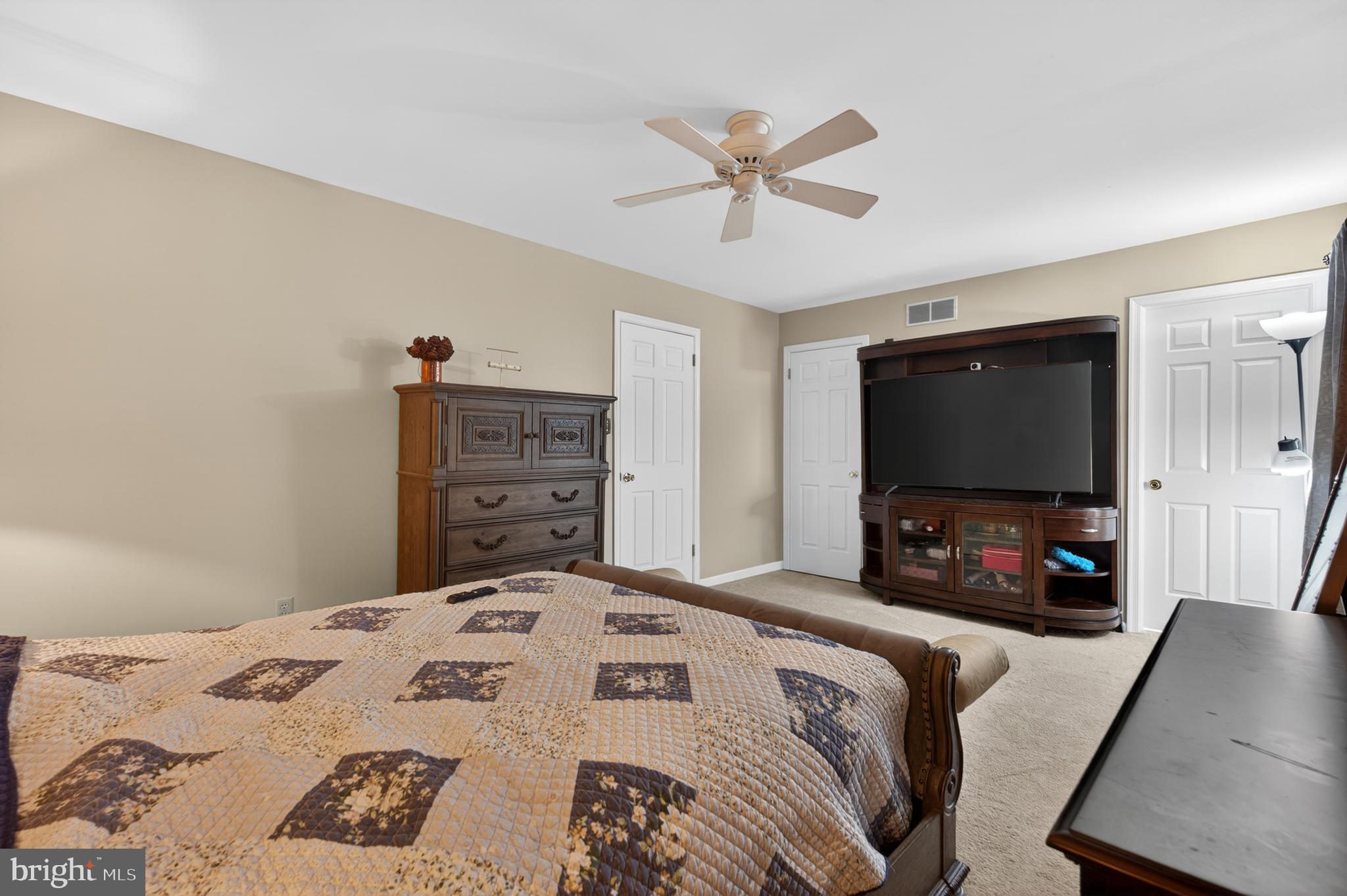 WINDING BROOKE EST - Residential