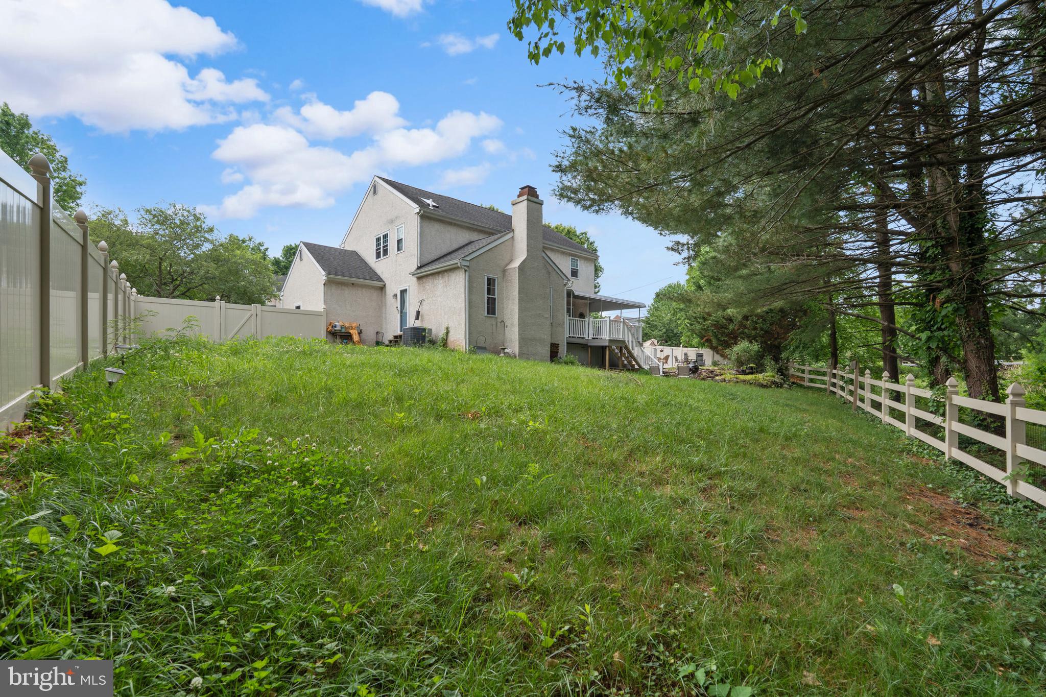 WINDING BROOKE EST - Residential
