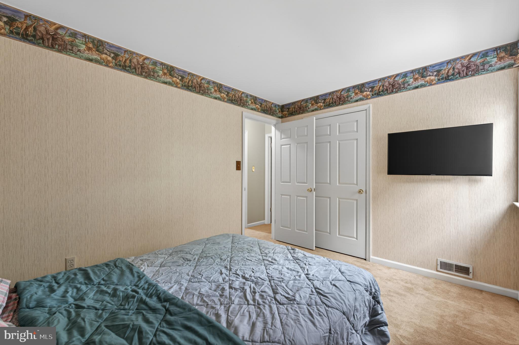 WINDING BROOKE EST - Residential