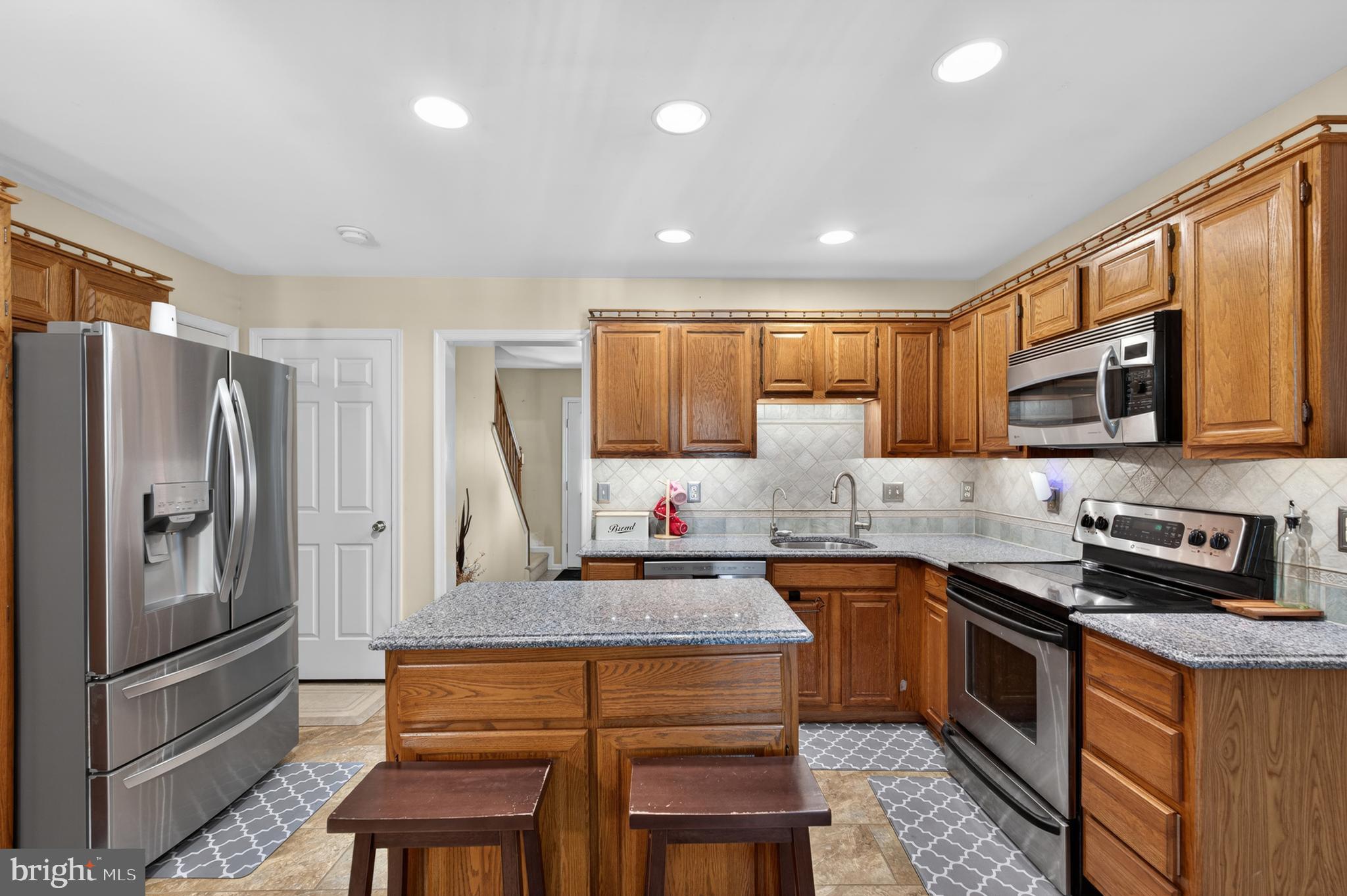 WINDING BROOKE EST - Residential