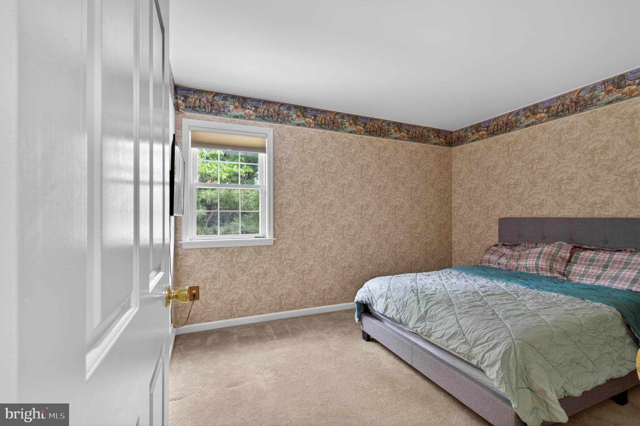WINDING BROOKE EST - Residential