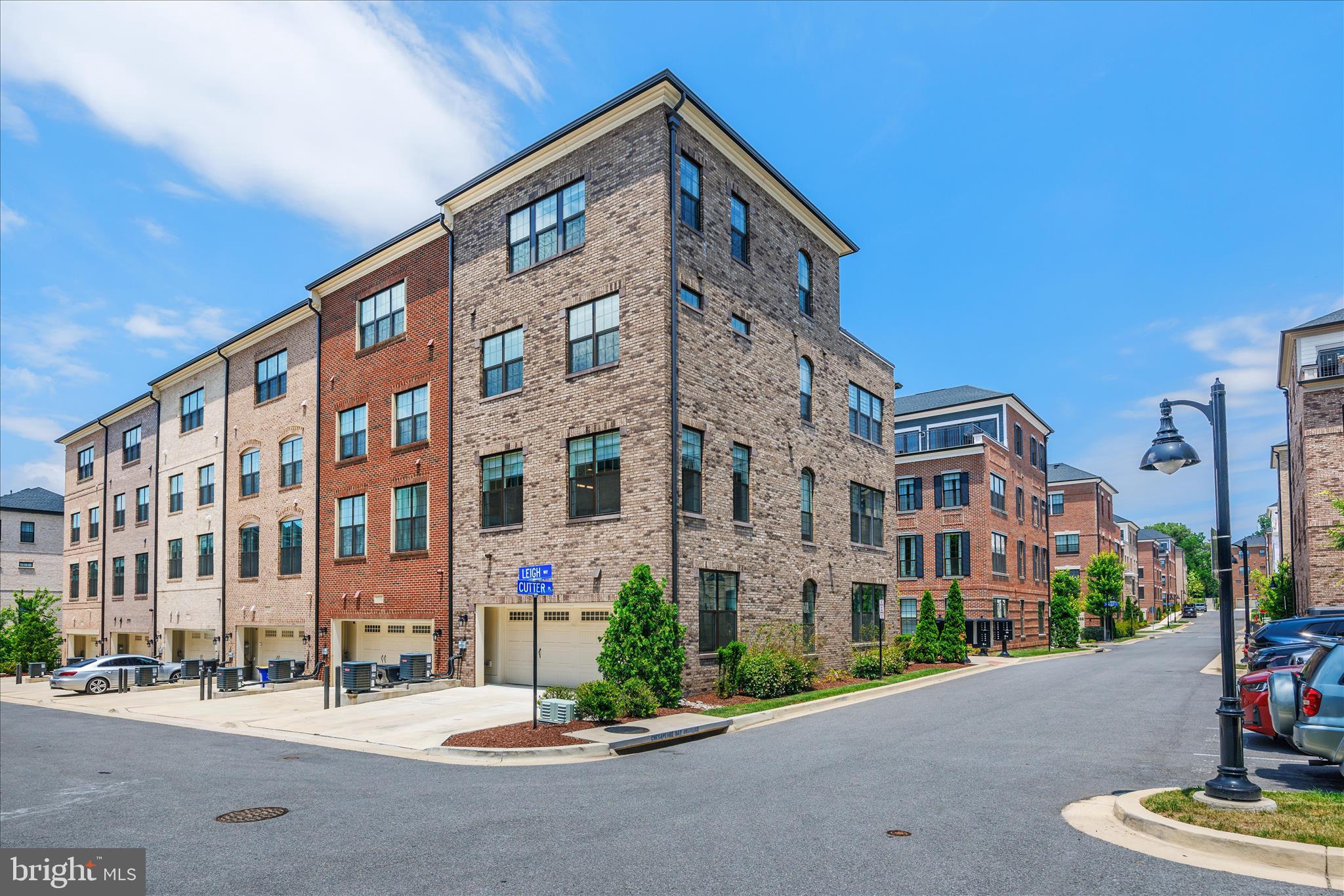 POTOMAC OVERLOOK AT NATIONAL HARBOR - Residential