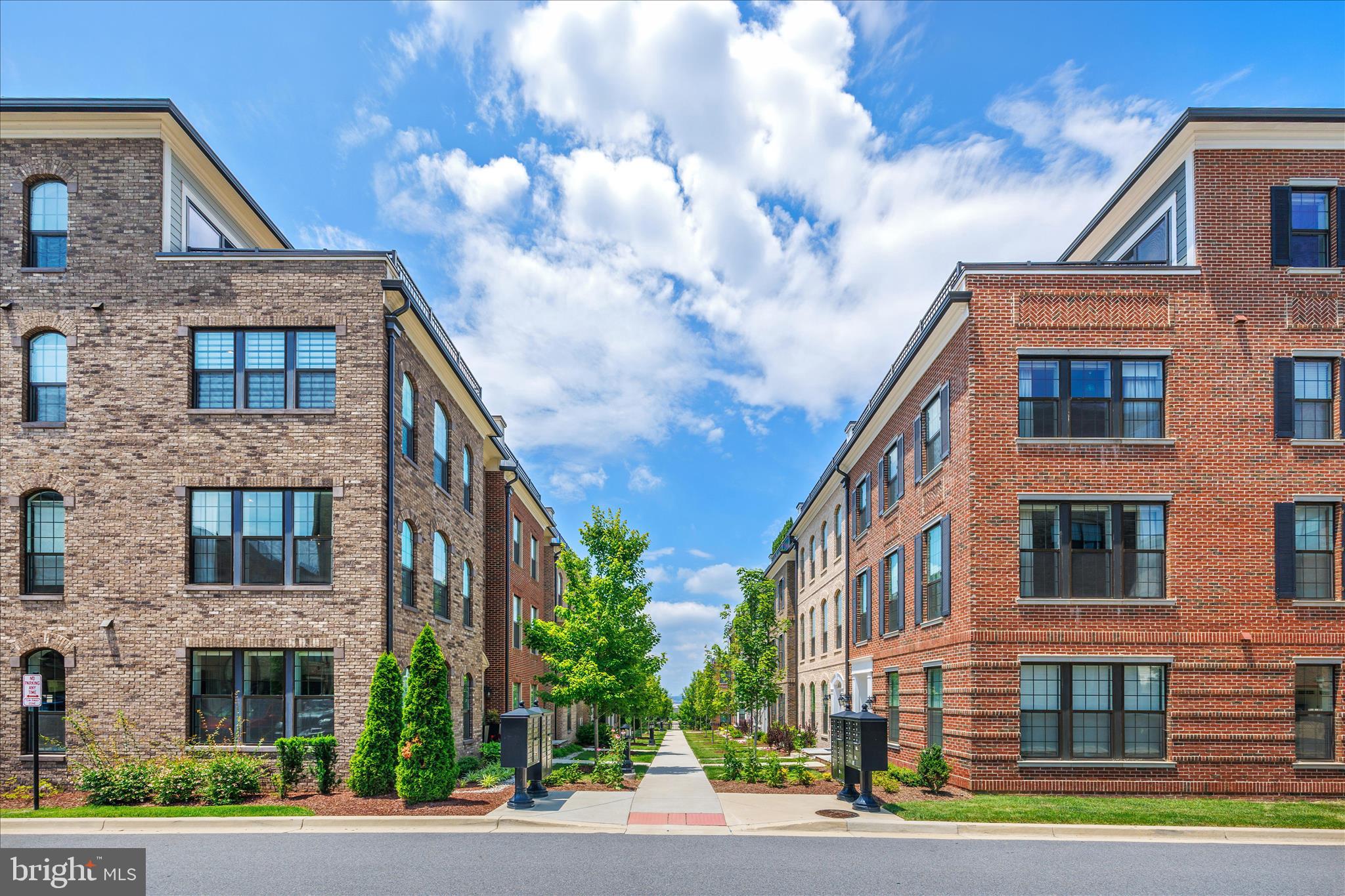 POTOMAC OVERLOOK AT NATIONAL HARBOR - Residential