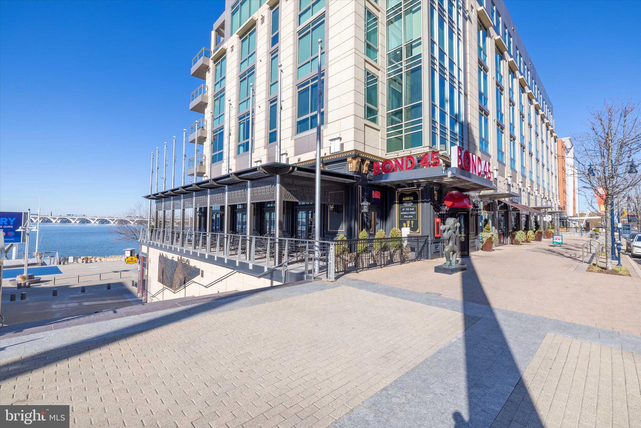 POTOMAC OVERLOOK AT NATIONAL HARBOR - Residential