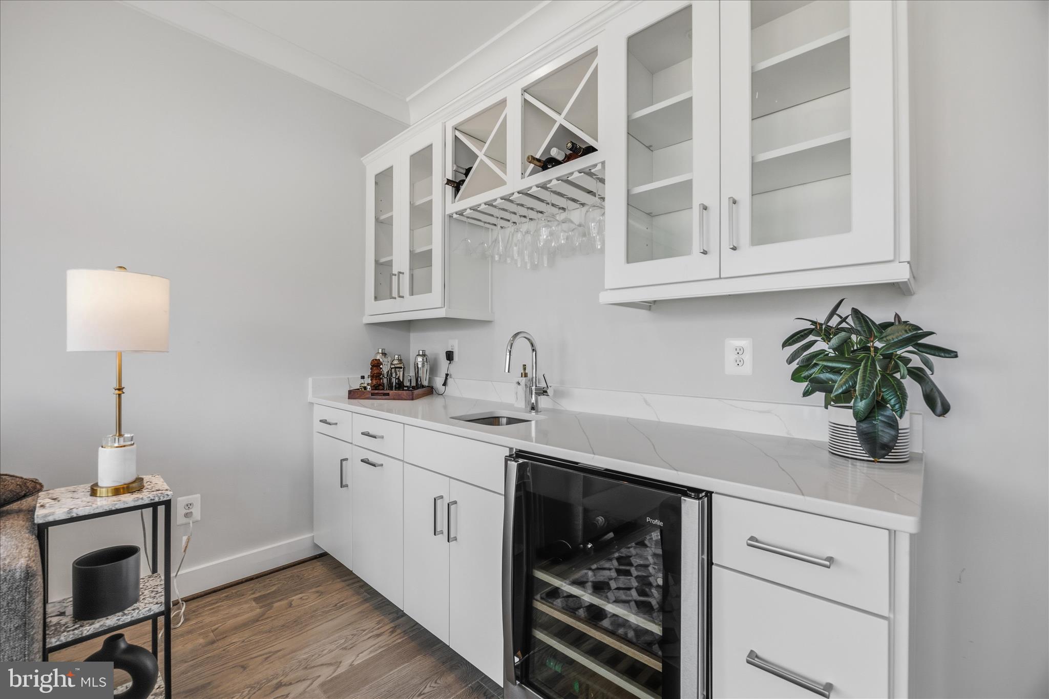 POTOMAC OVERLOOK AT NATIONAL HARBOR - Residential