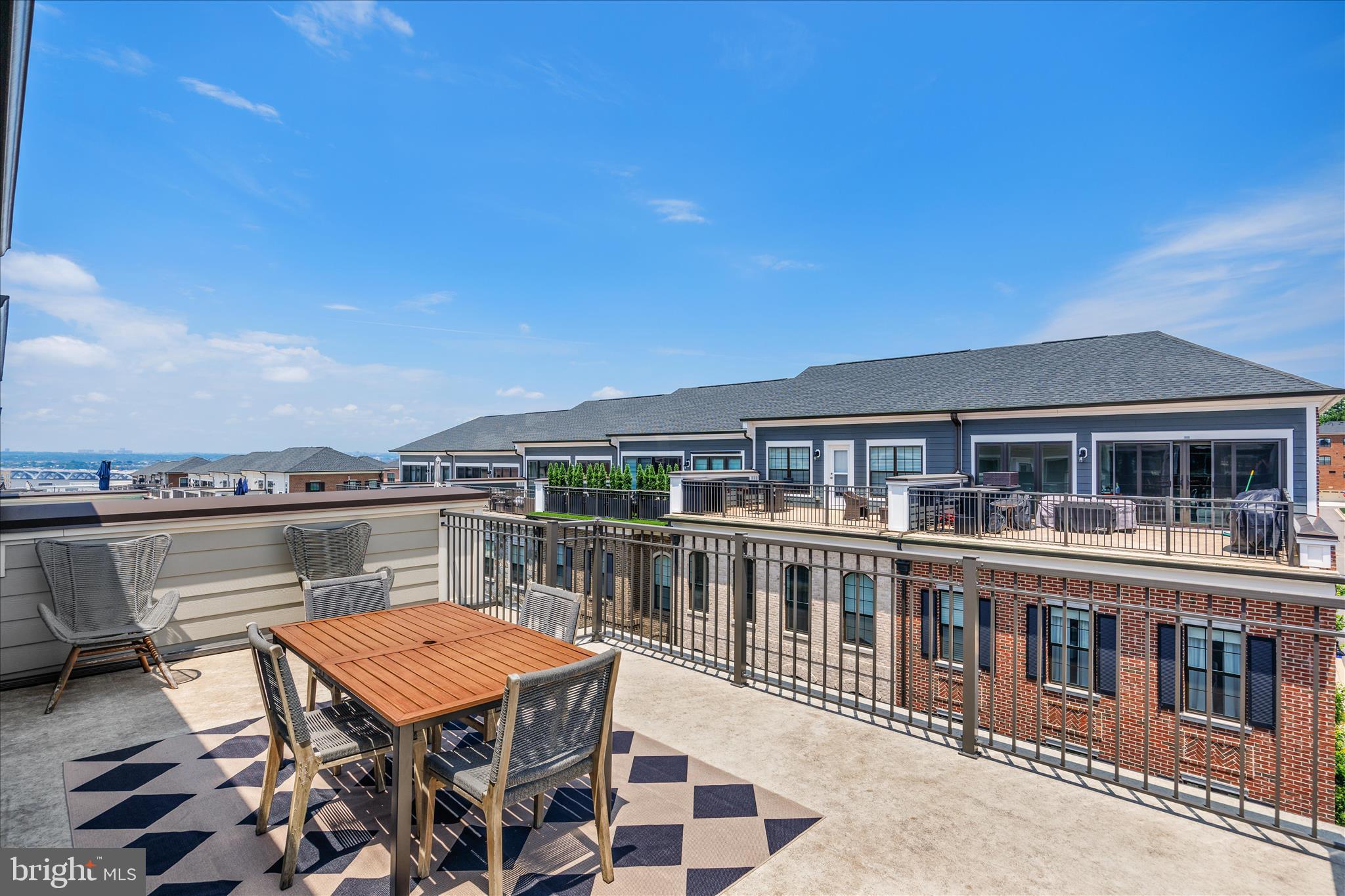 POTOMAC OVERLOOK AT NATIONAL HARBOR - Residential
