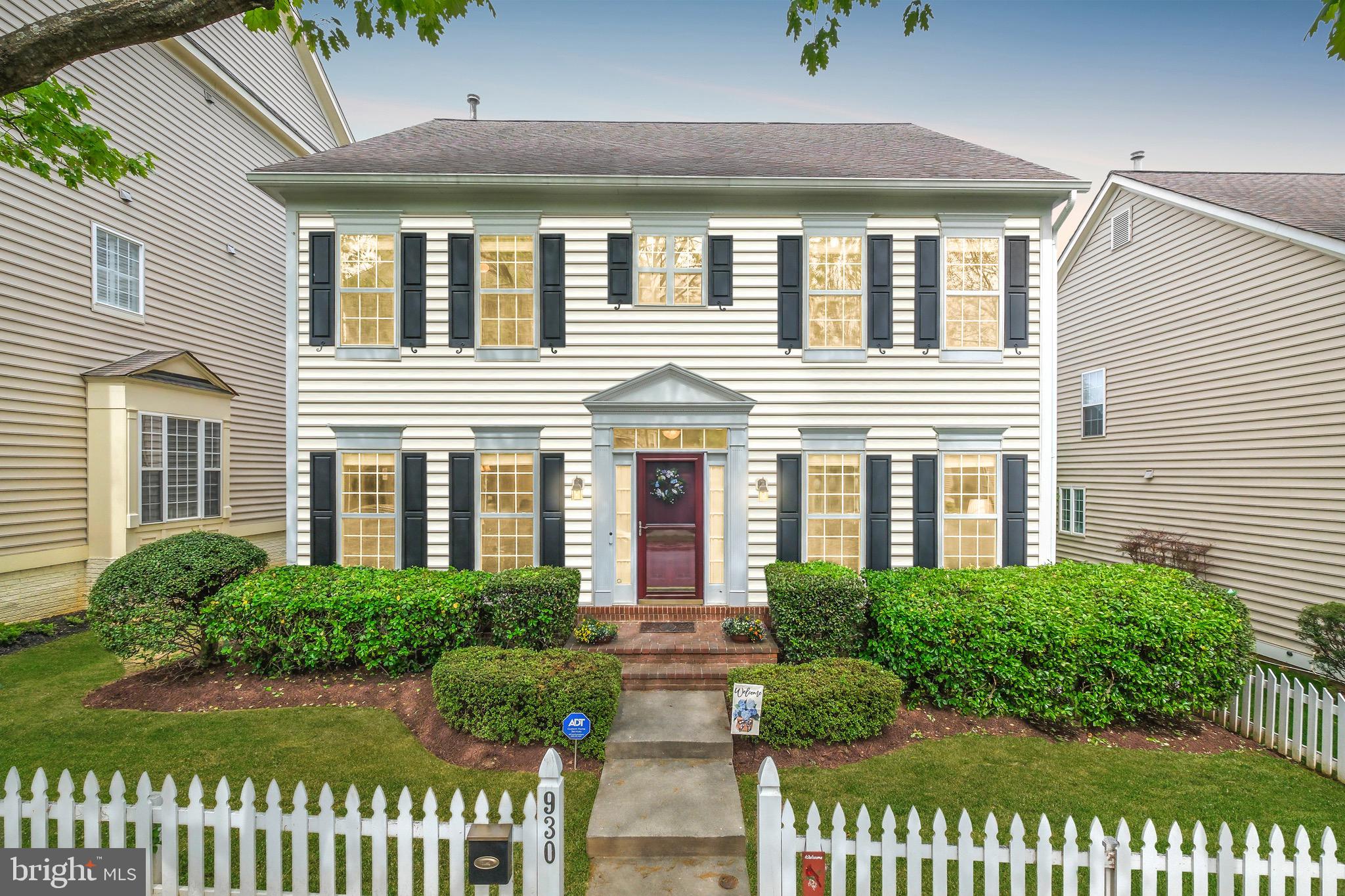LAKELANDS - Residential