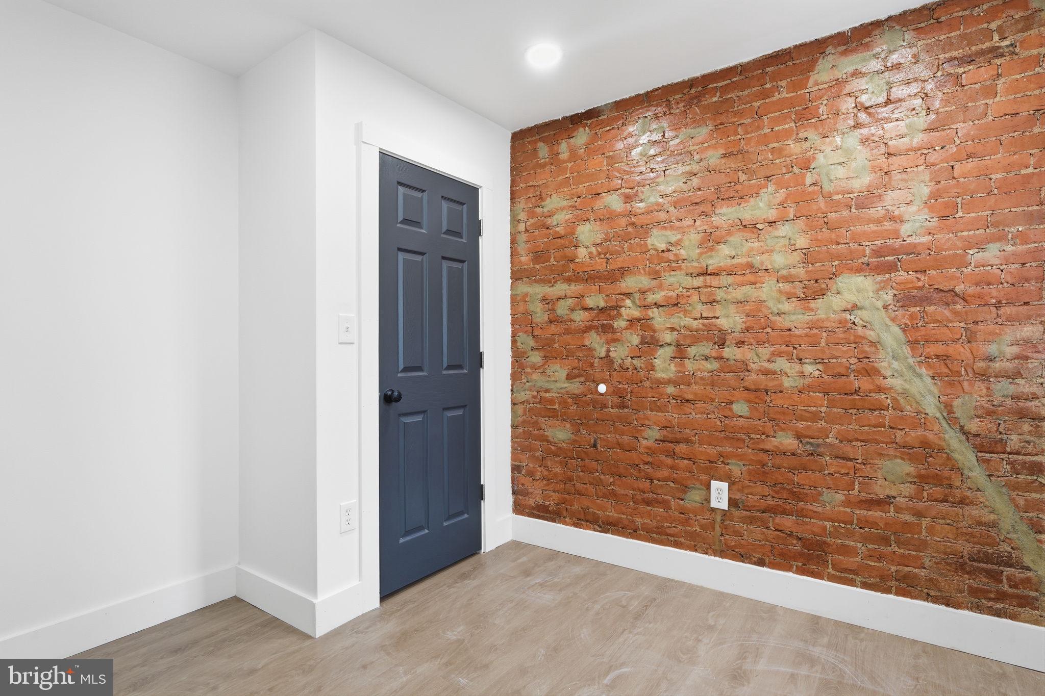 PHILADELPHIA - Residential