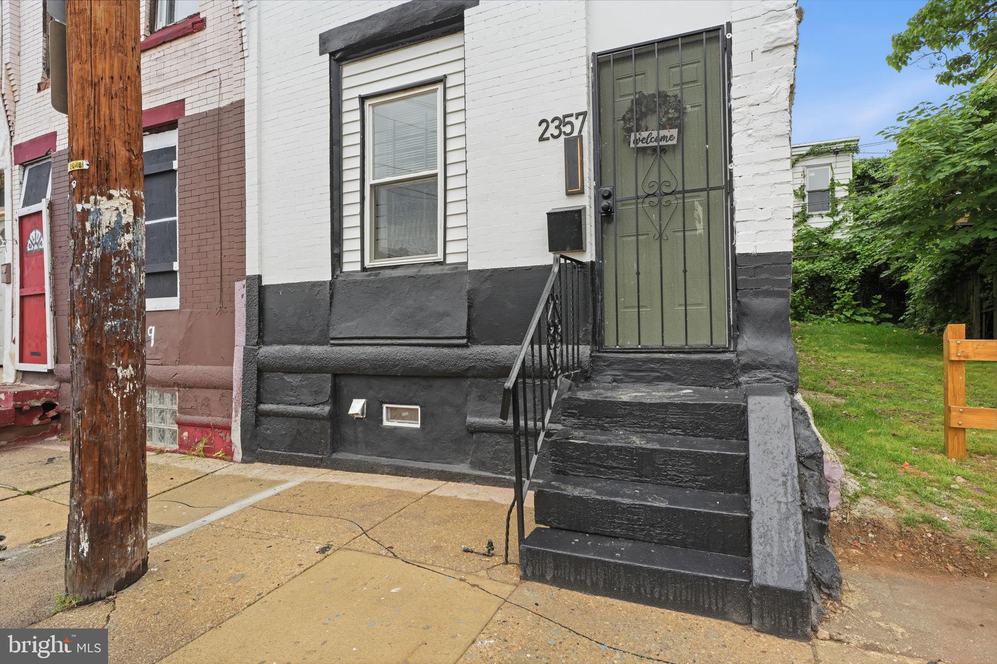 PHILADELPHIA - Residential