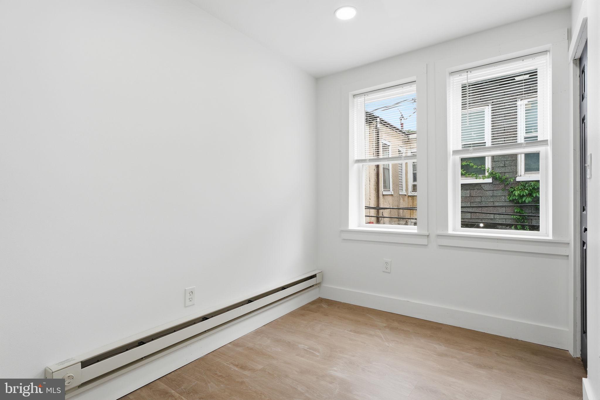 PHILADELPHIA - Residential