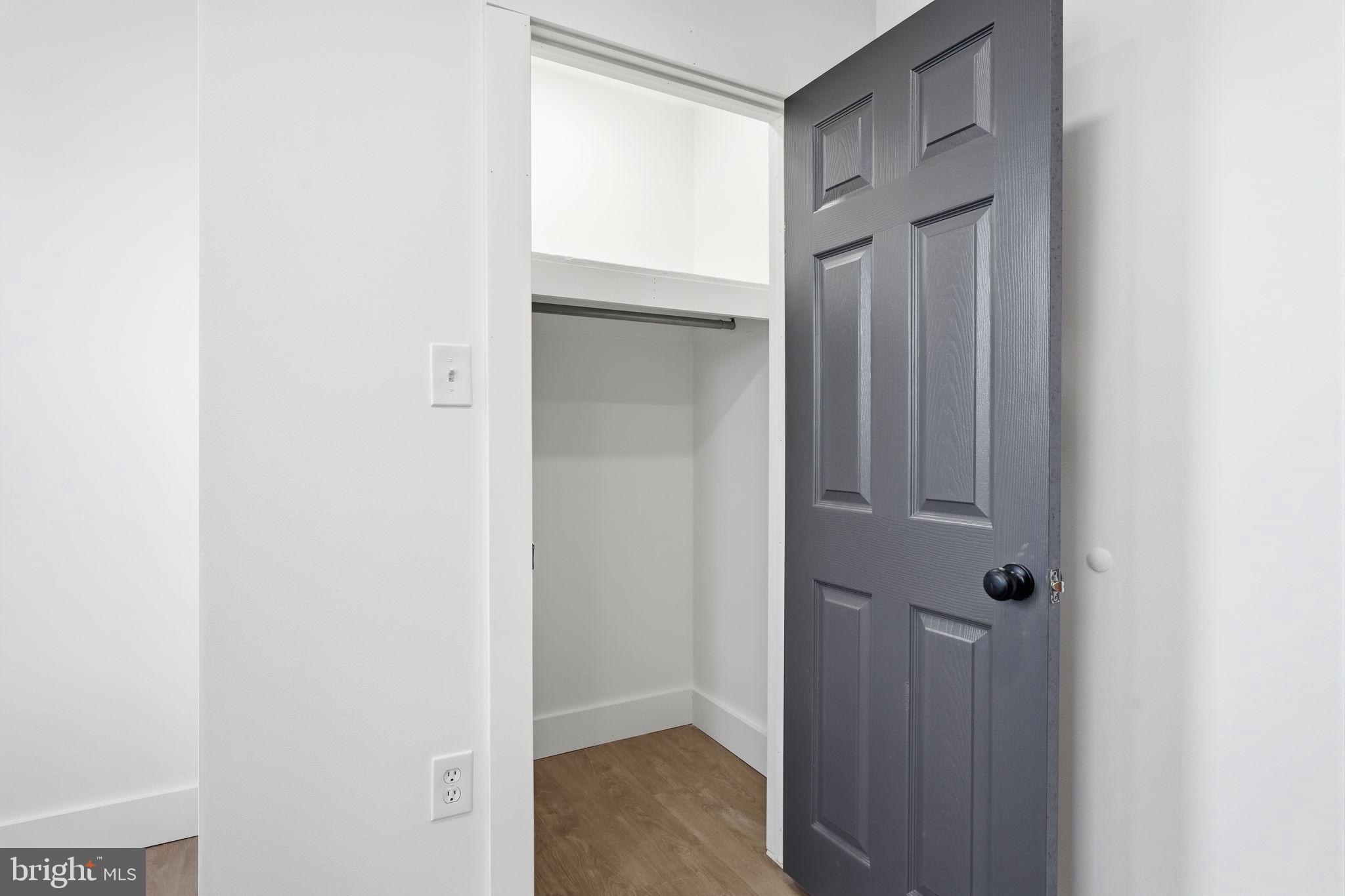 PHILADELPHIA - Residential