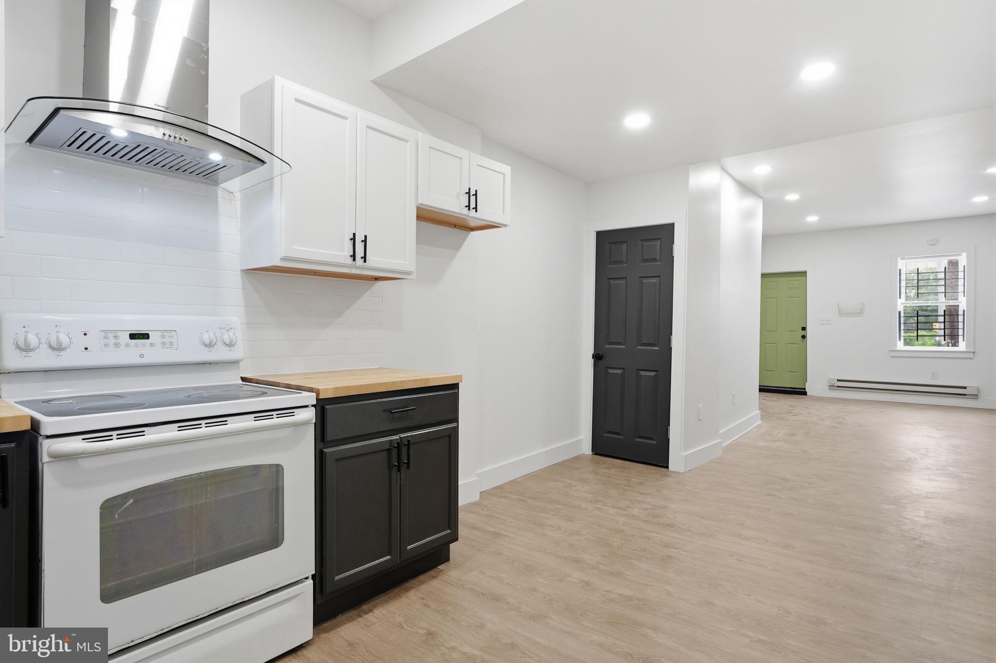 PHILADELPHIA - Residential