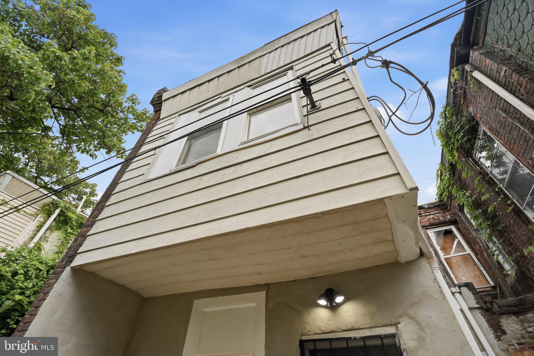 PHILADELPHIA - Residential