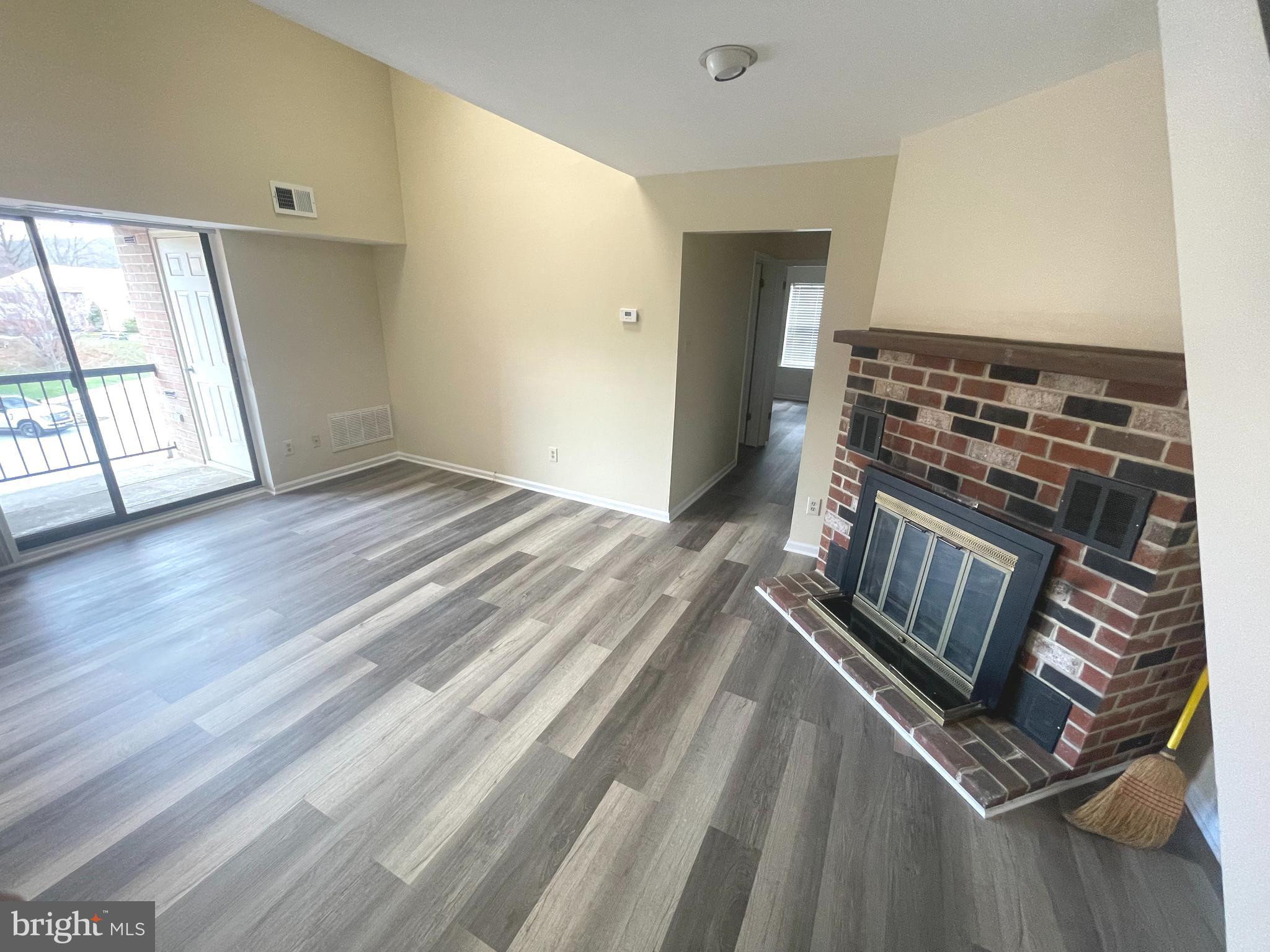 CHESTERBROOK - Residential Lease