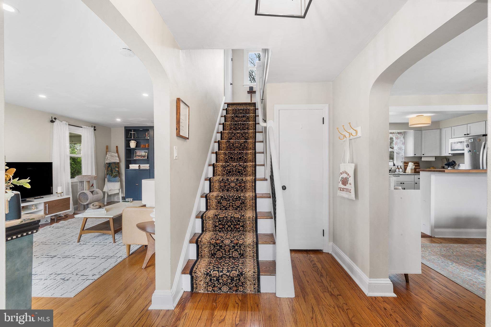 LYNNWOOD - Residential