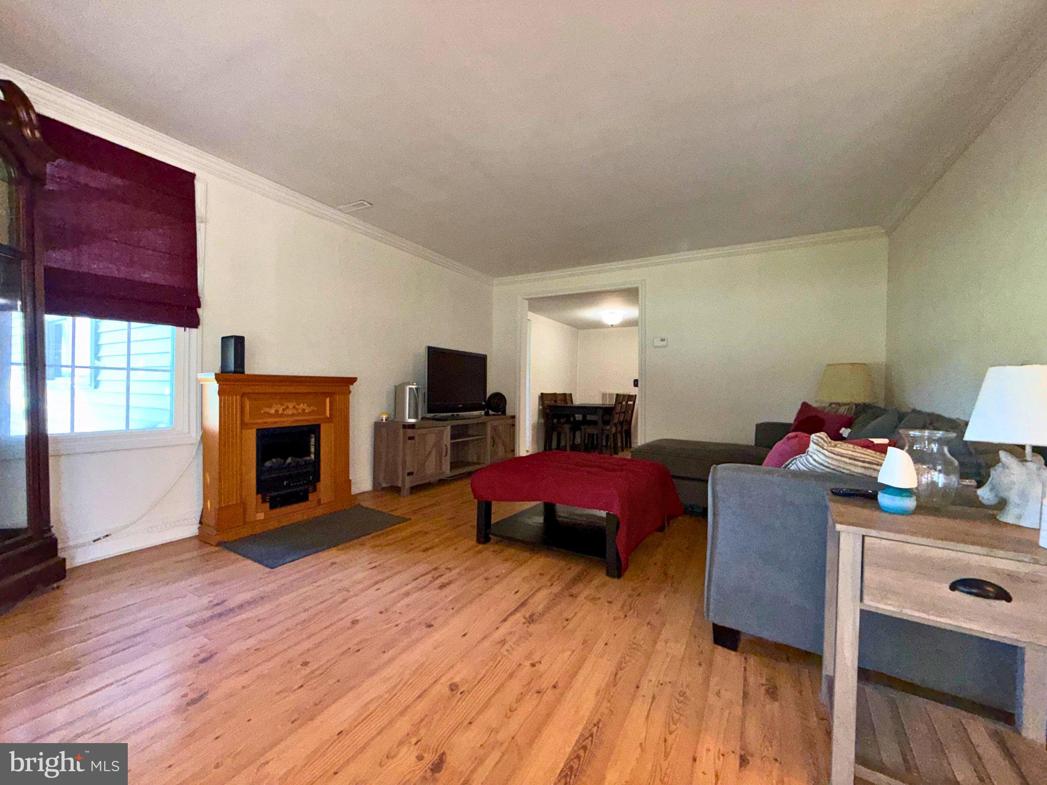 PINEY NECK - Residential