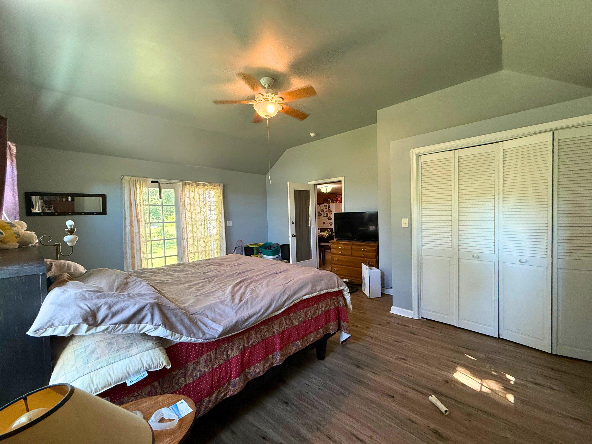 PINEY NECK - Residential