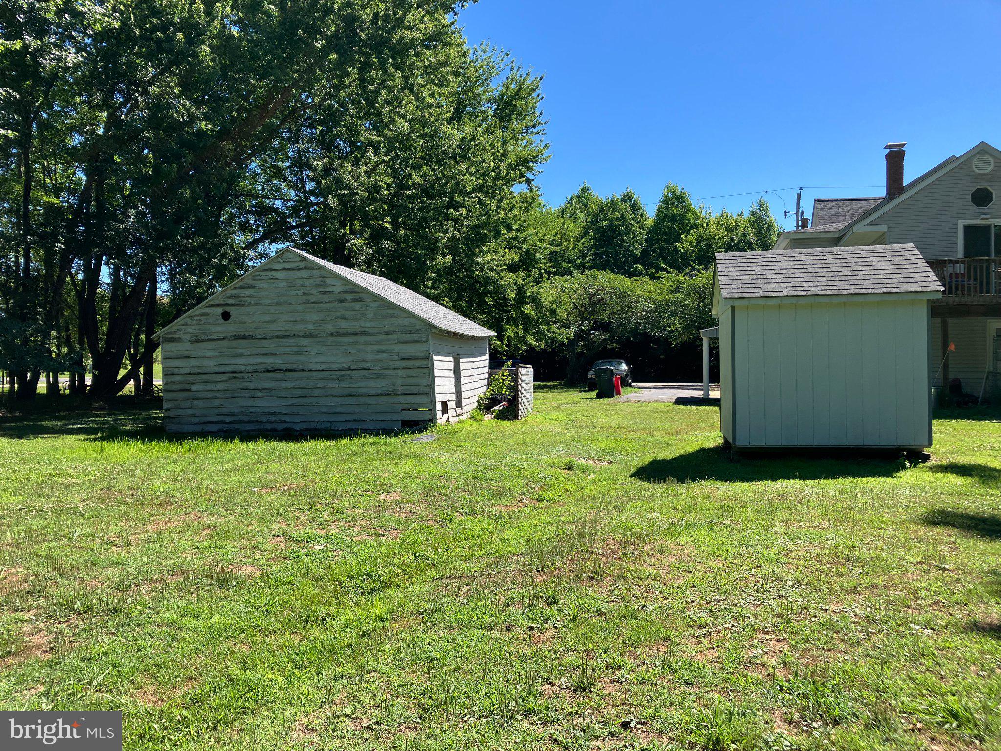 PINEY NECK - Residential