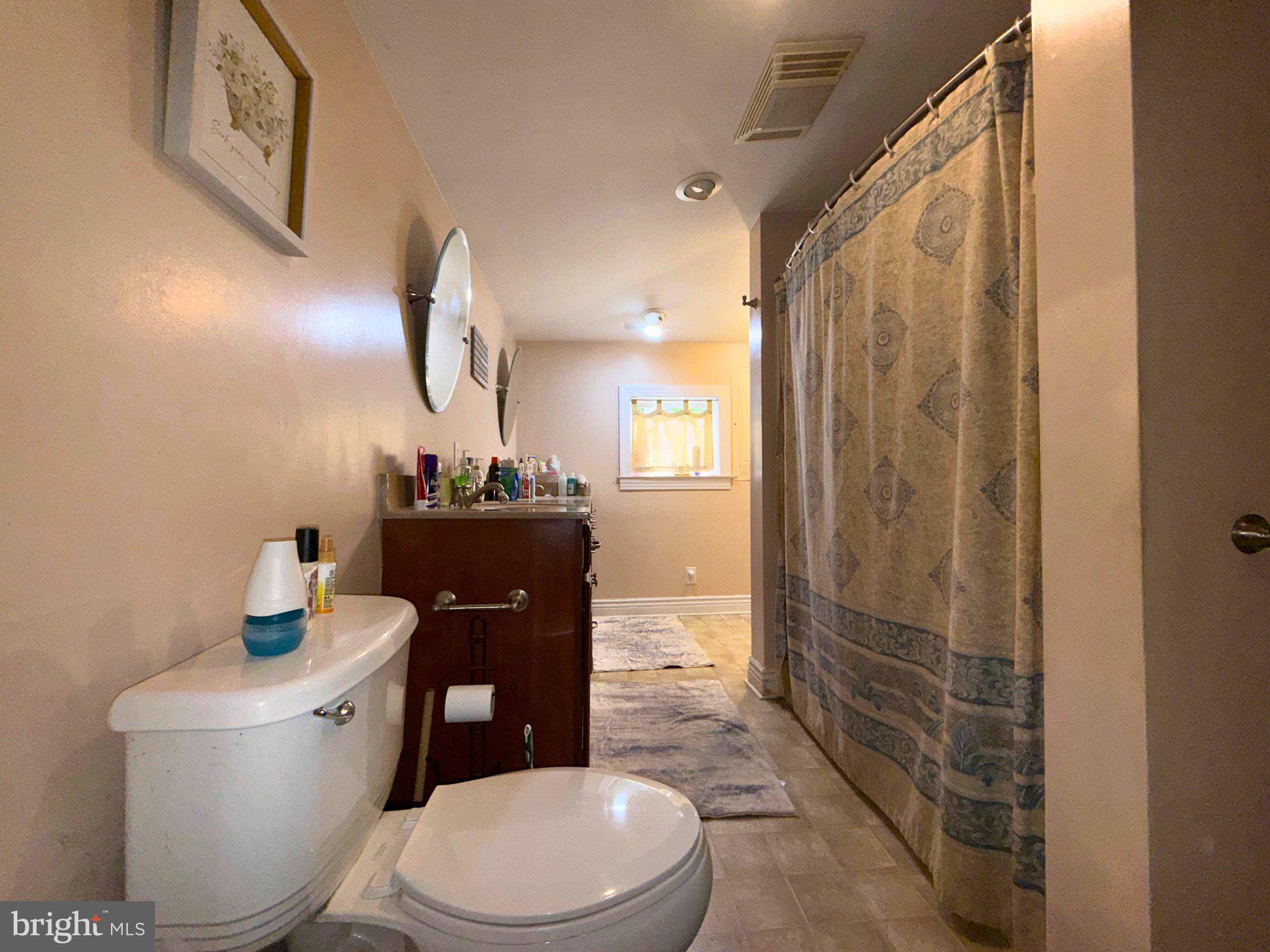 PINEY NECK - Residential