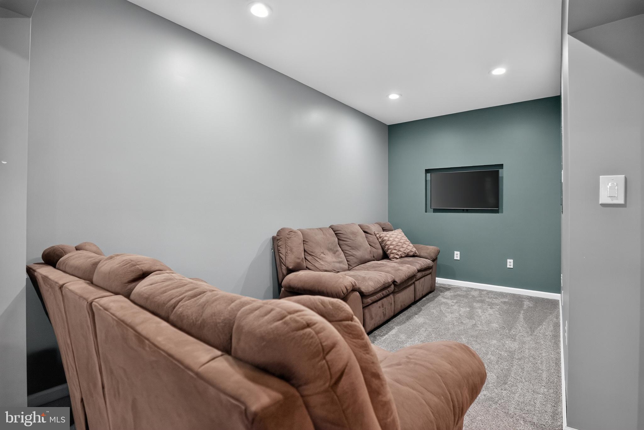 NORTHBROOK - Residential
