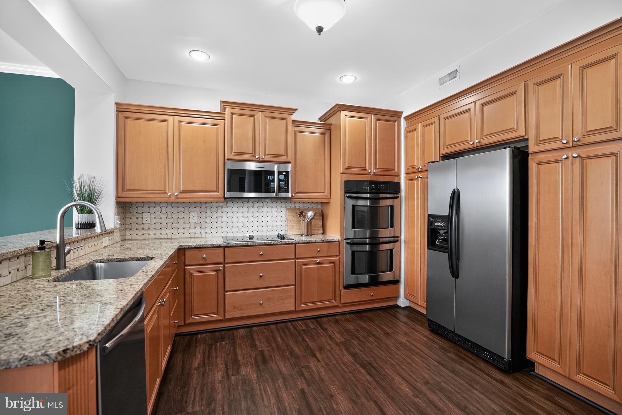 NORTHBROOK - Residential