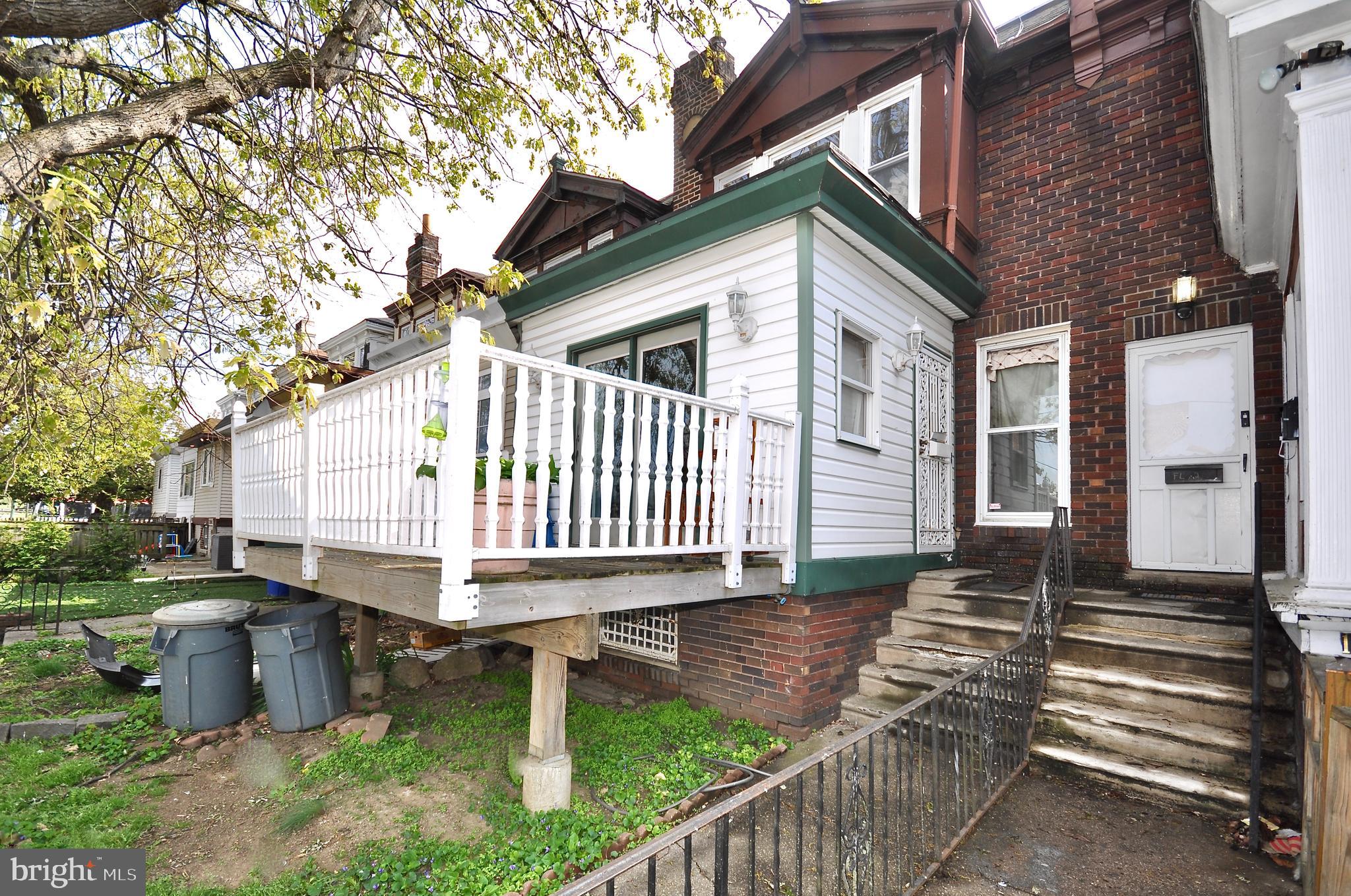 OXFORD CIRCLE - Residential