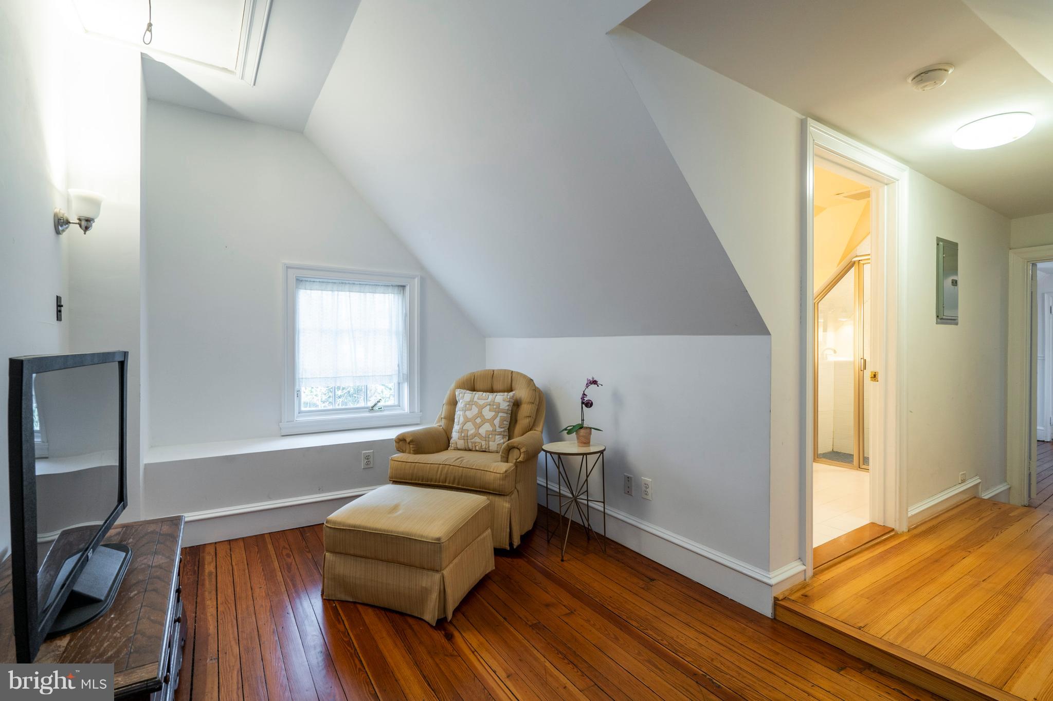 MERION STATION - Residential