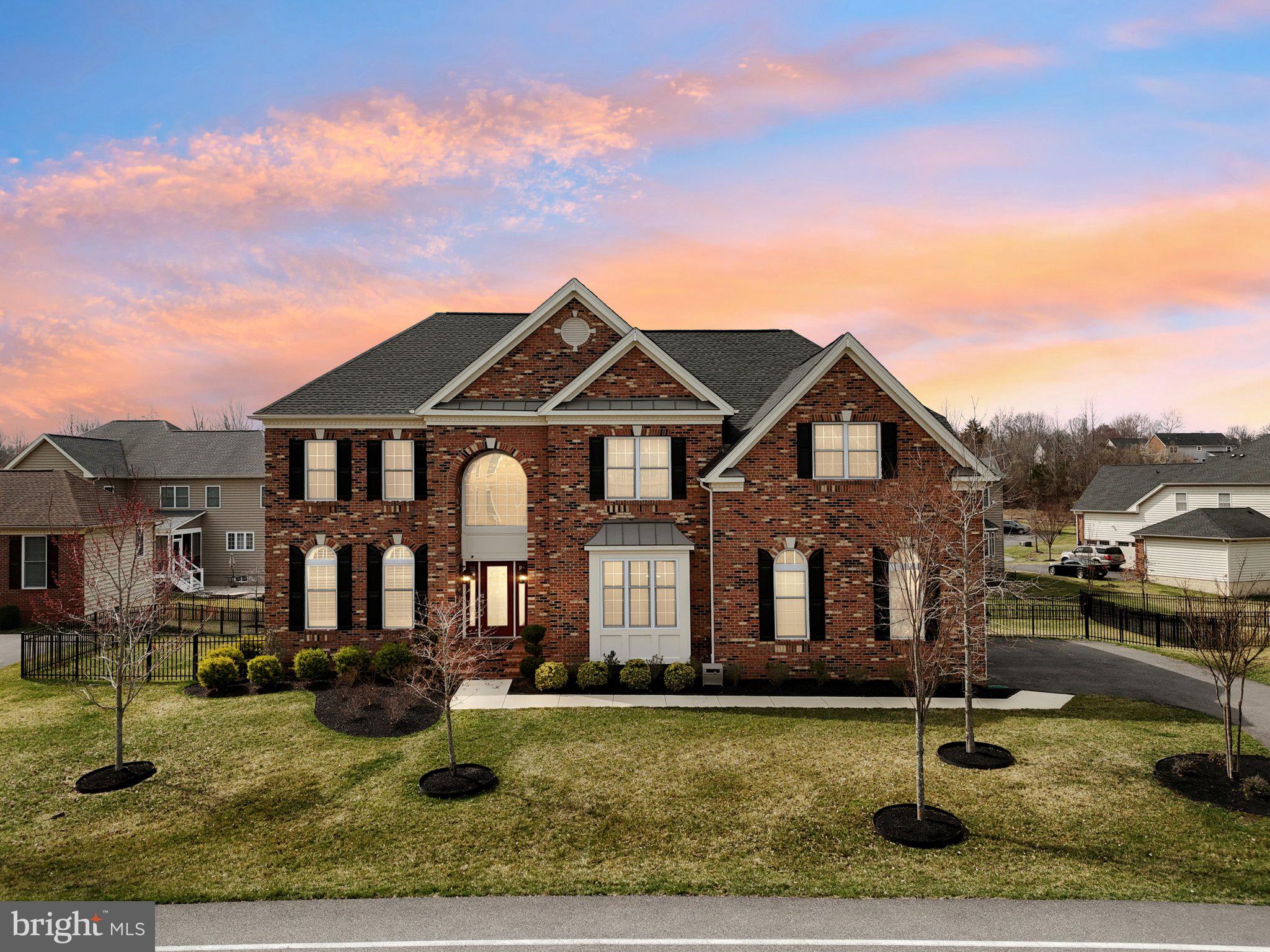 OAK CREEK CLUB - Residential