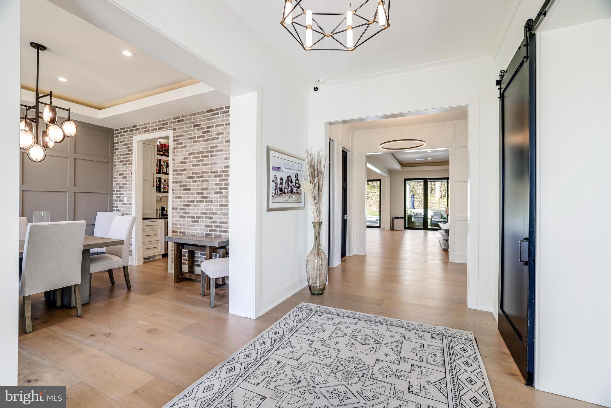 FOREST VILLA - Residential