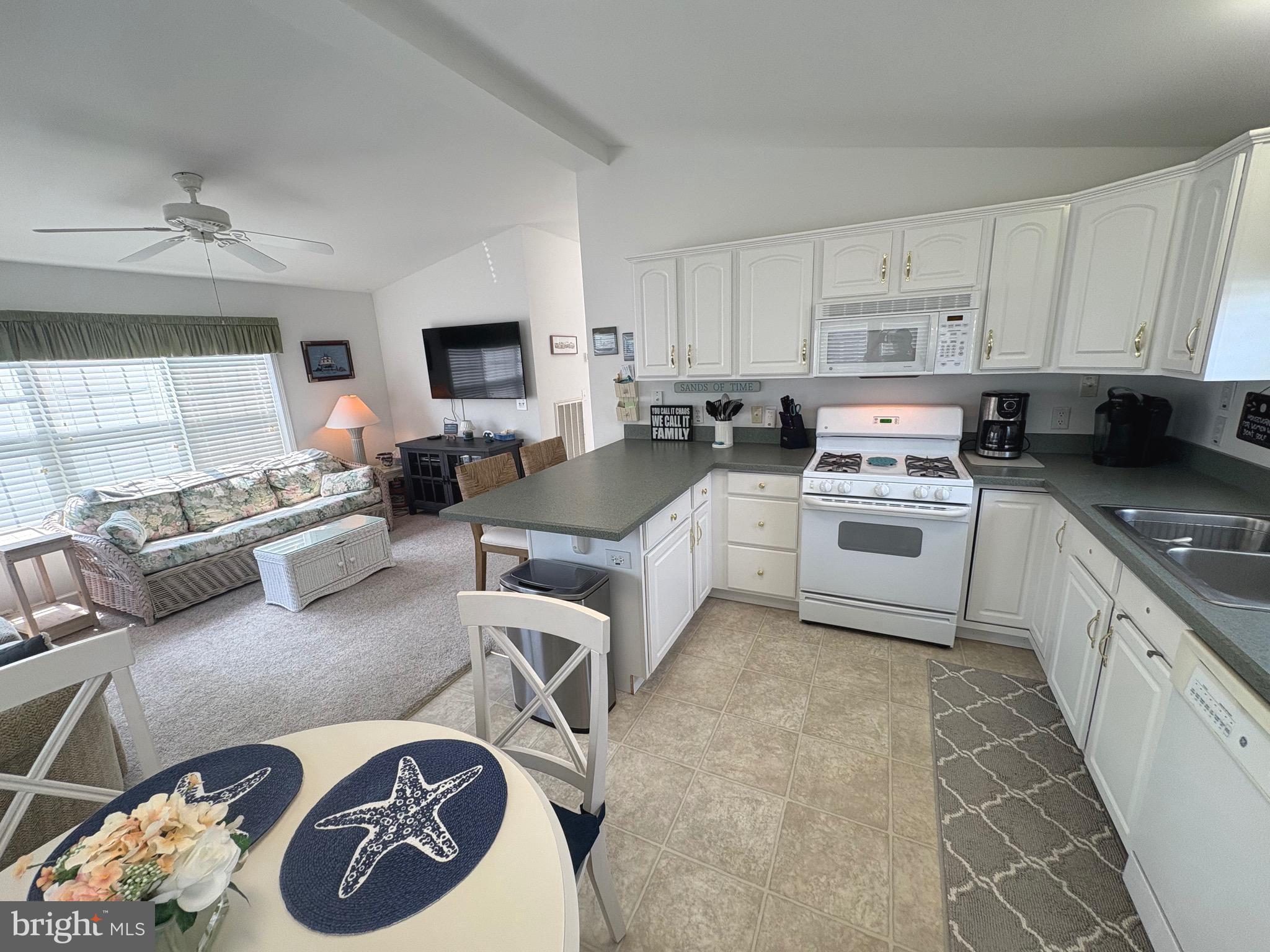 WHITE HORSE PARK PH 3 - Residential