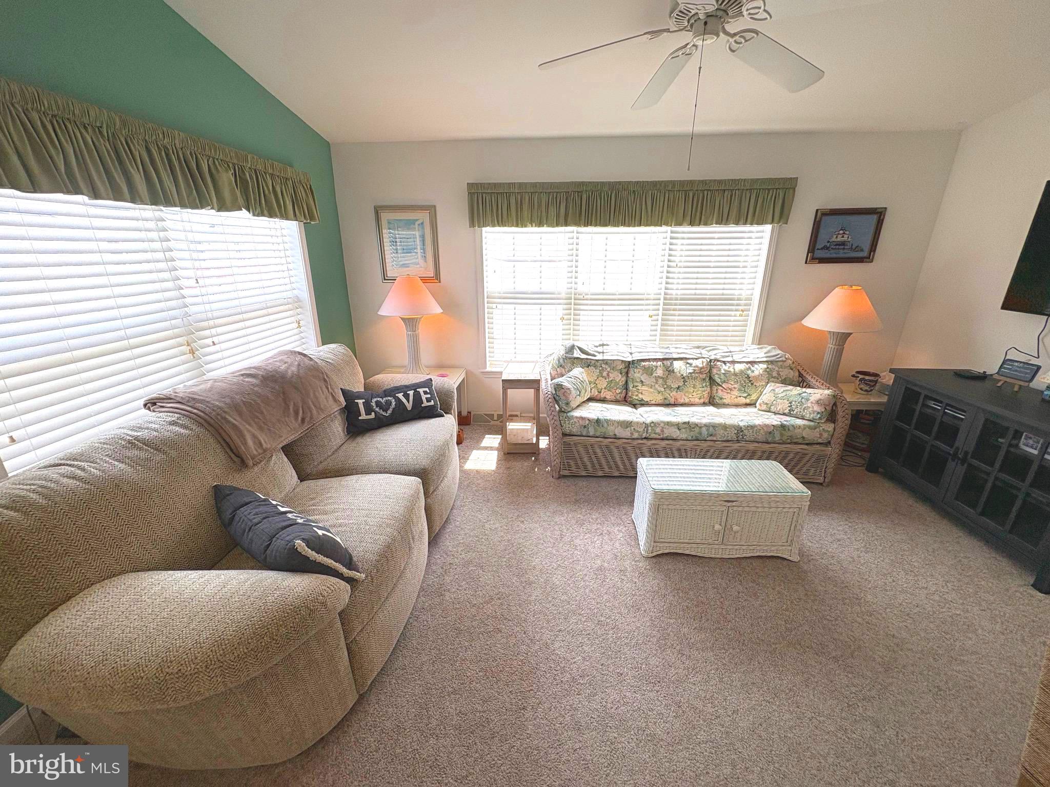 WHITE HORSE PARK PH 3 - Residential