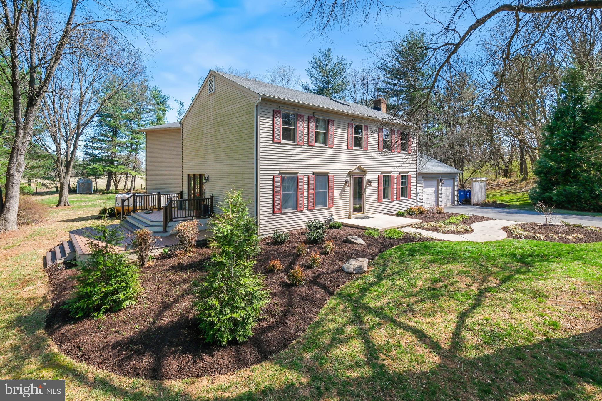 DEVON FARMS - Residential