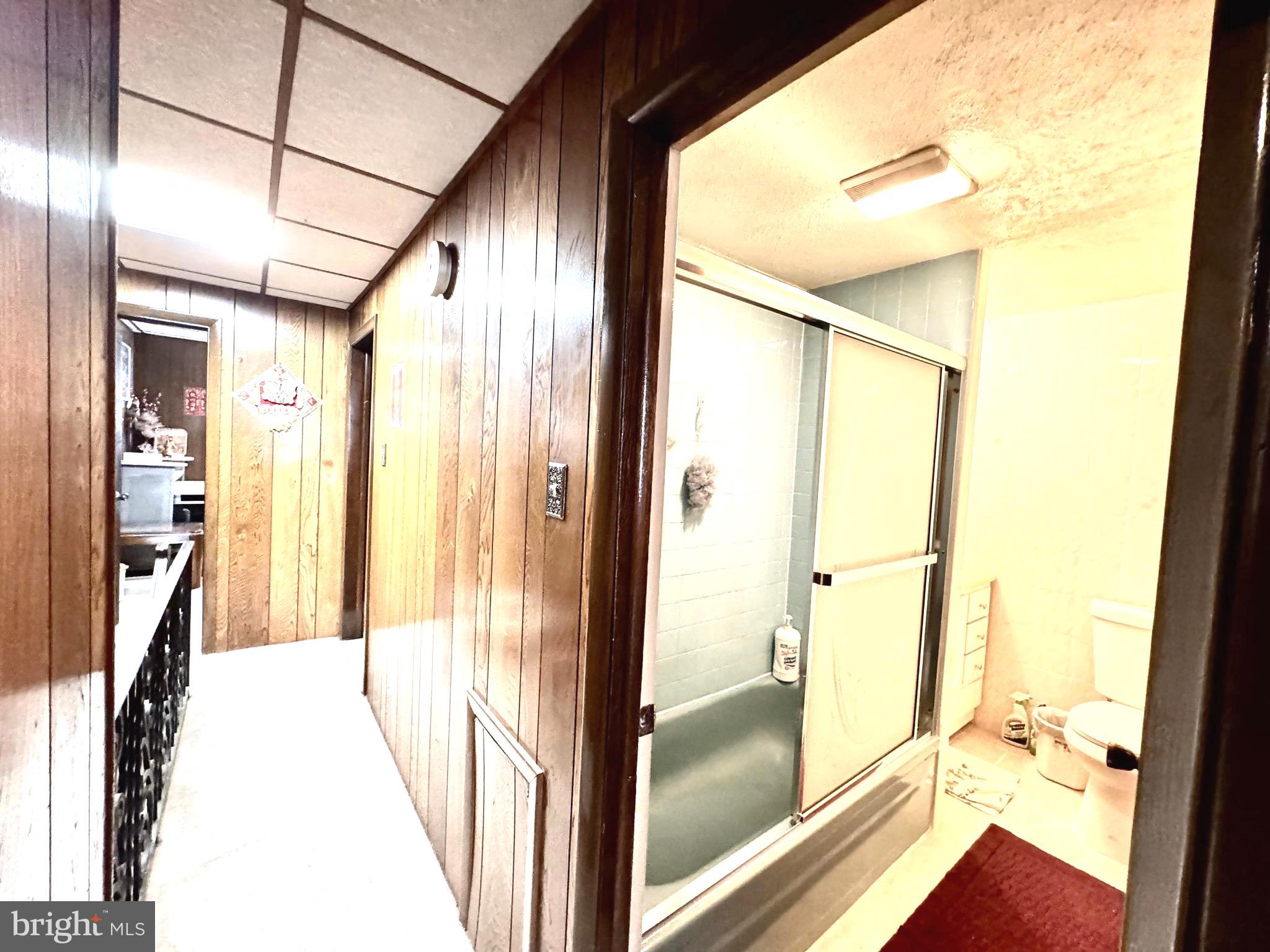 DICKINSON NARROWS - Residential