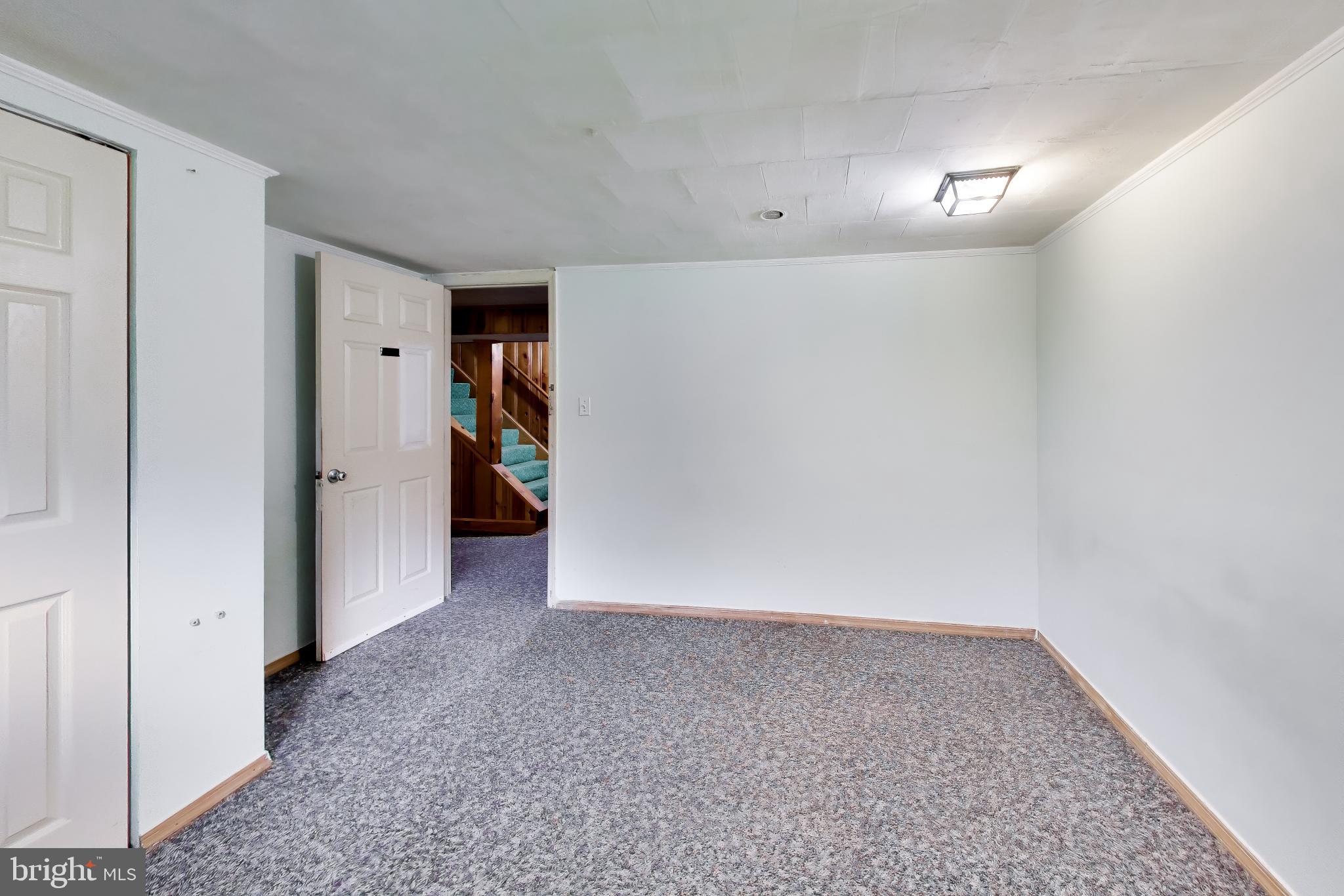 MUNSON HILL - Residential