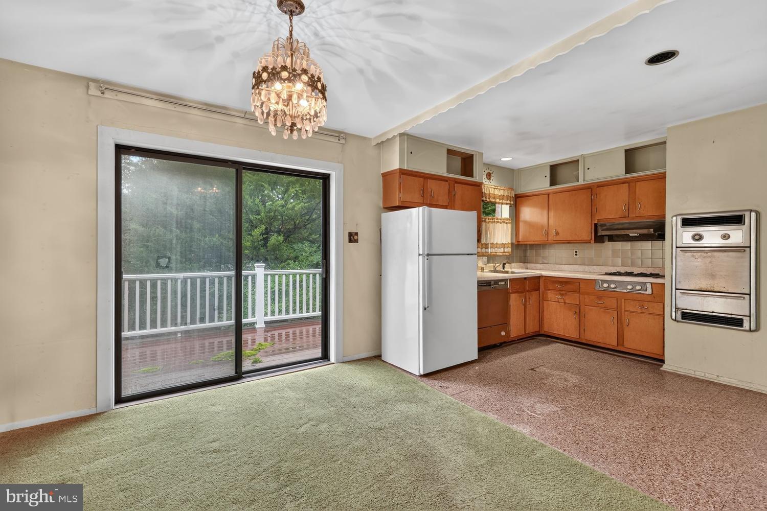 NORTH SPRINGFIELD - Residential