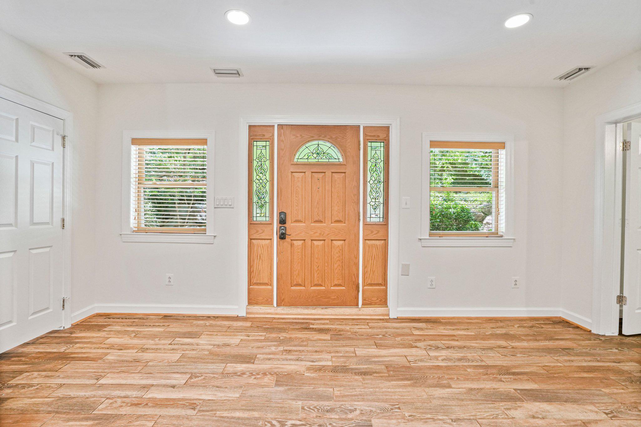 GUNSTON HEIGHTS - Residential