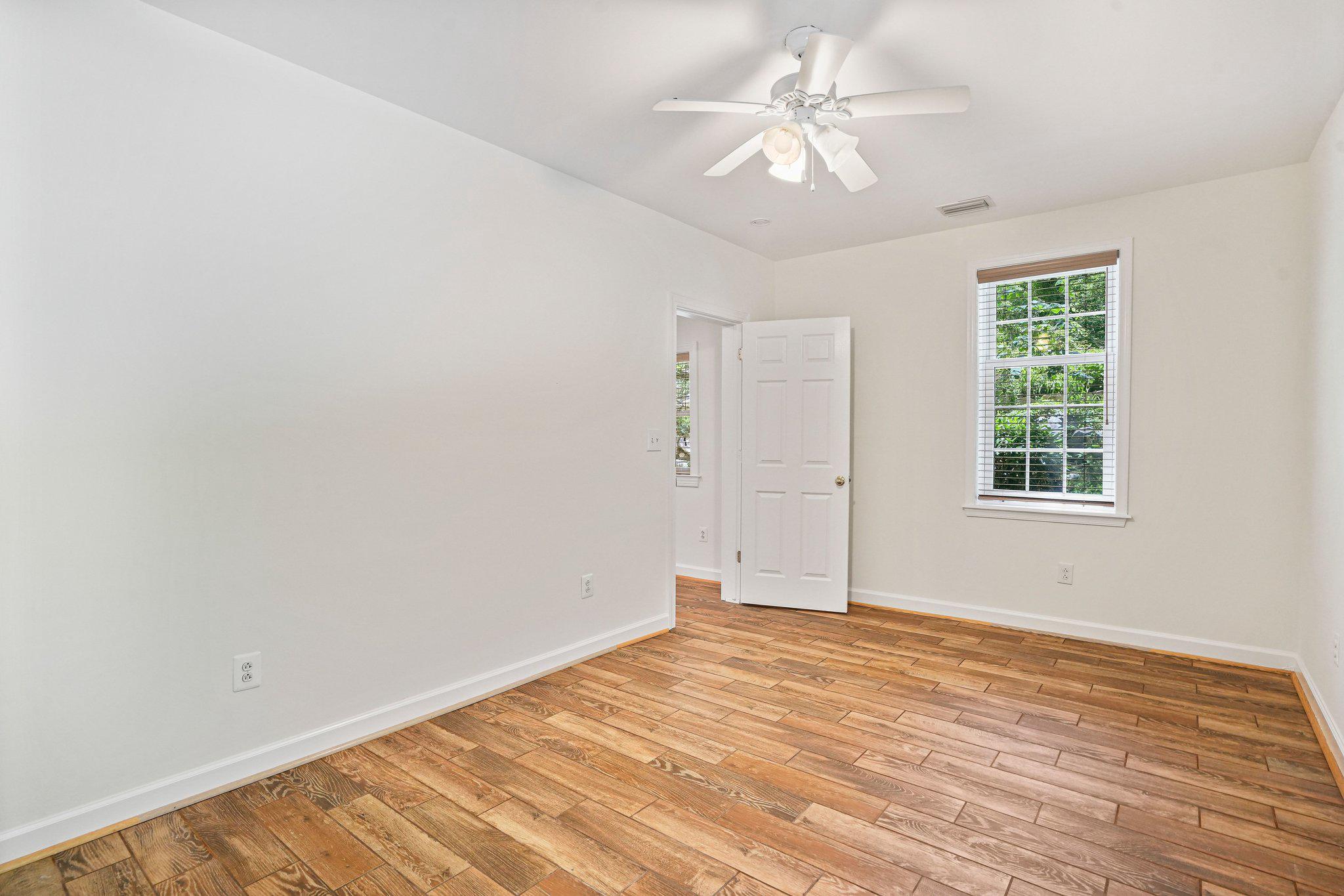 GUNSTON HEIGHTS - Residential