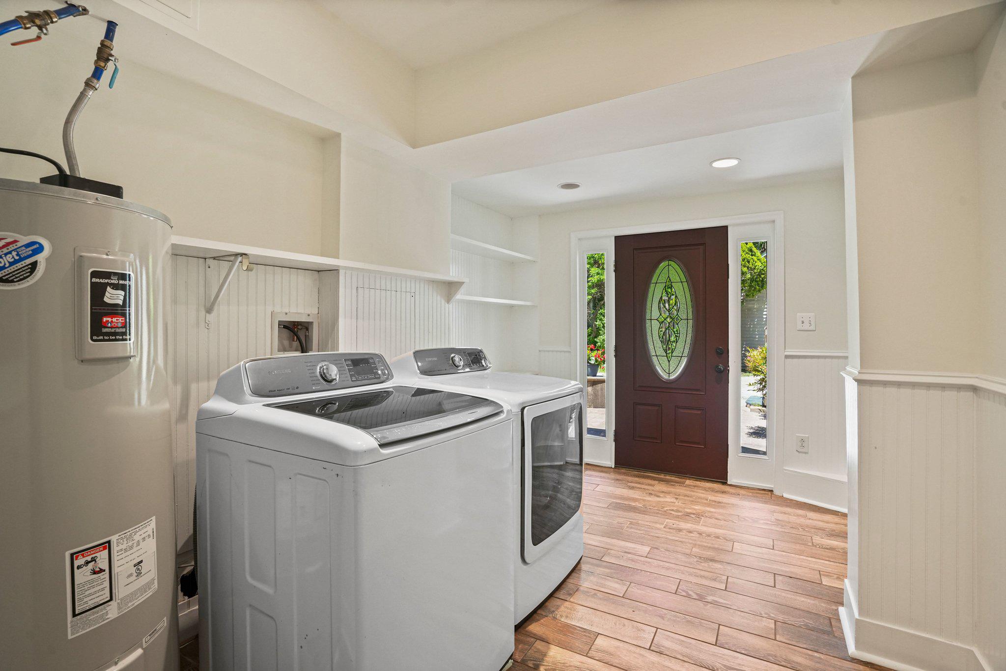 GUNSTON HEIGHTS - Residential