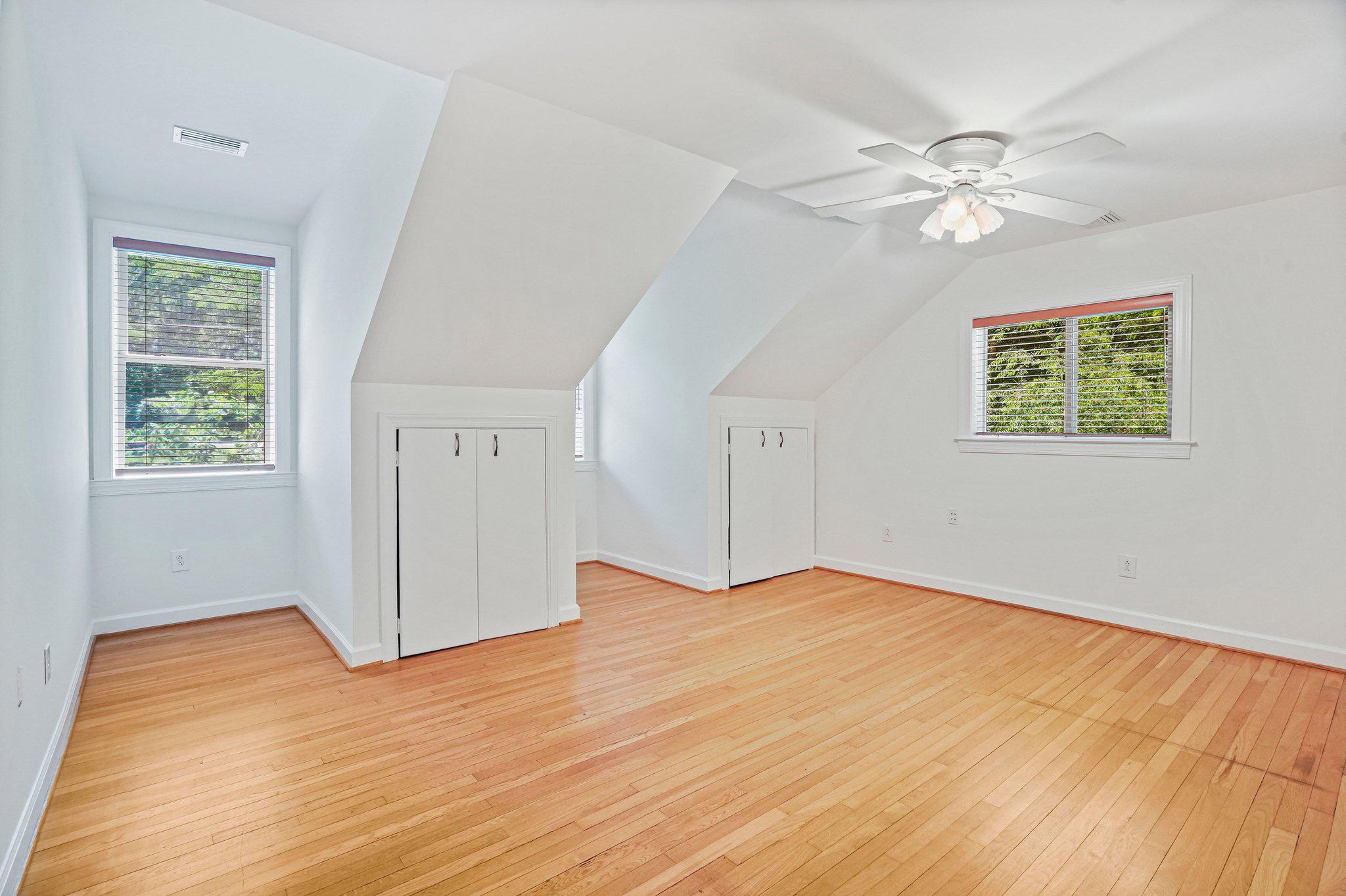 GUNSTON HEIGHTS - Residential