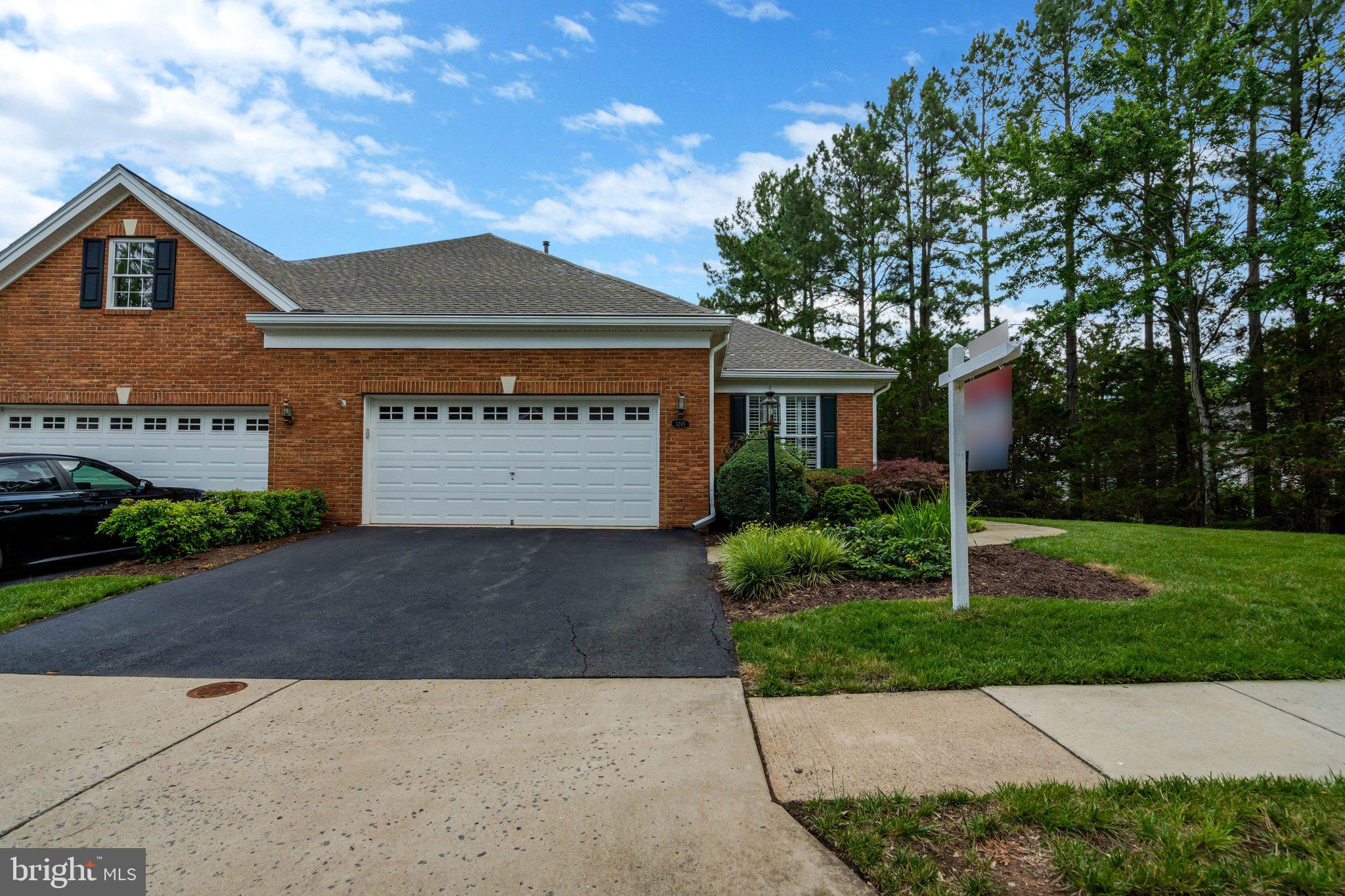 REGENCY AT DOMINION VALLEY - Residential