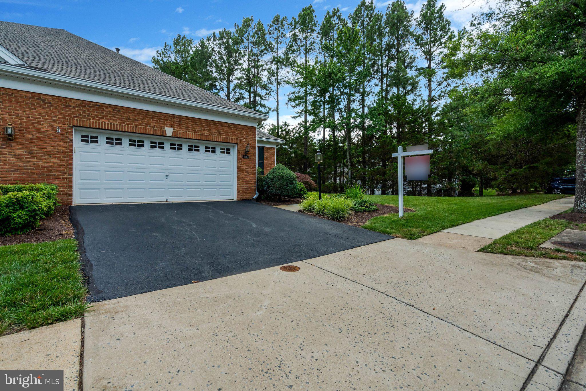 REGENCY AT DOMINION VALLEY - Residential