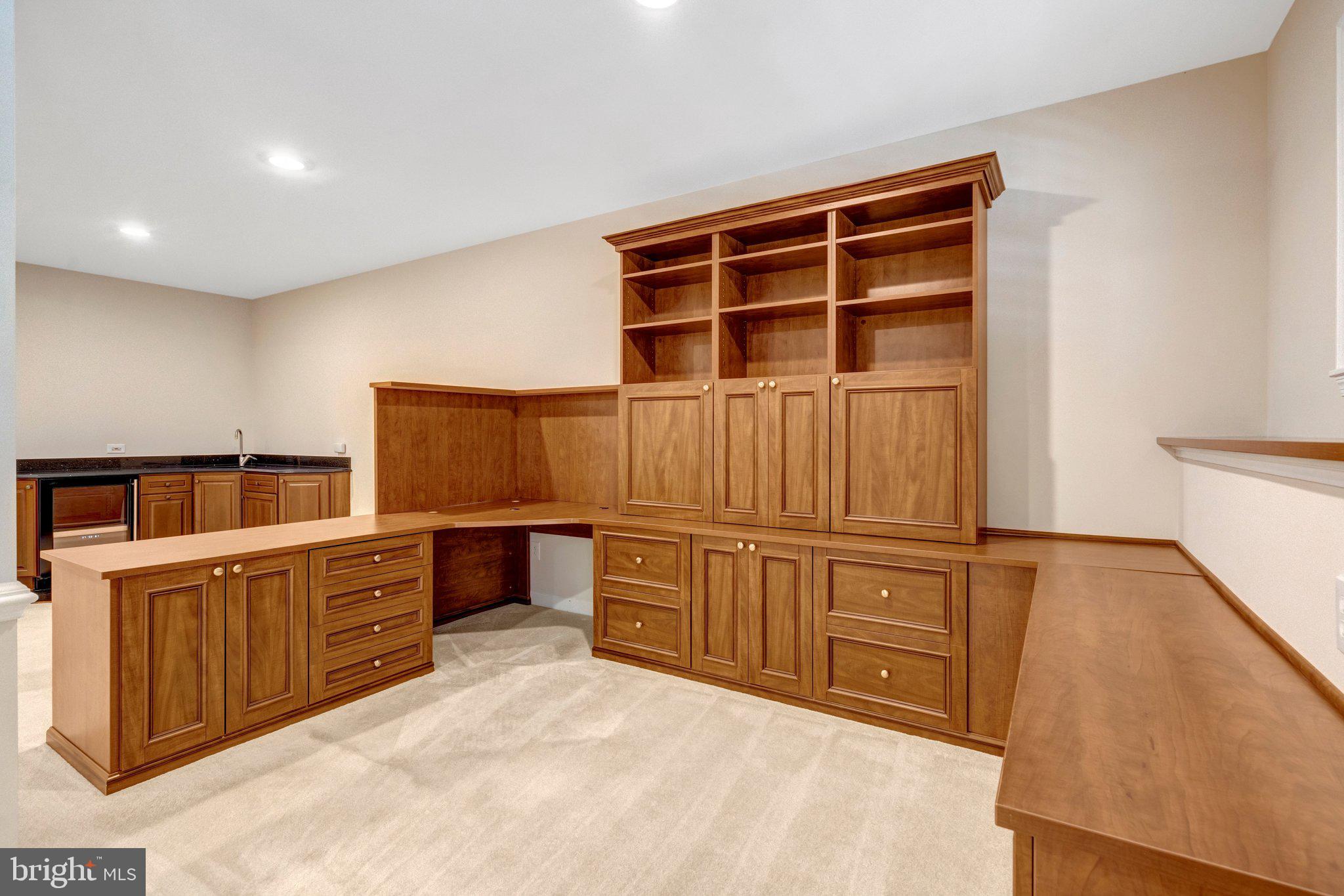 REGENCY AT DOMINION VALLEY - Residential