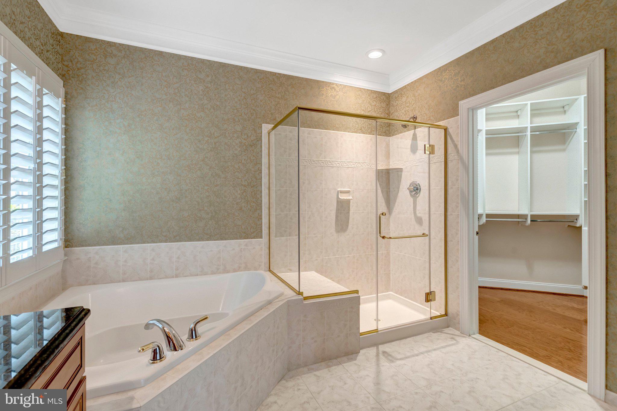REGENCY AT DOMINION VALLEY - Residential
