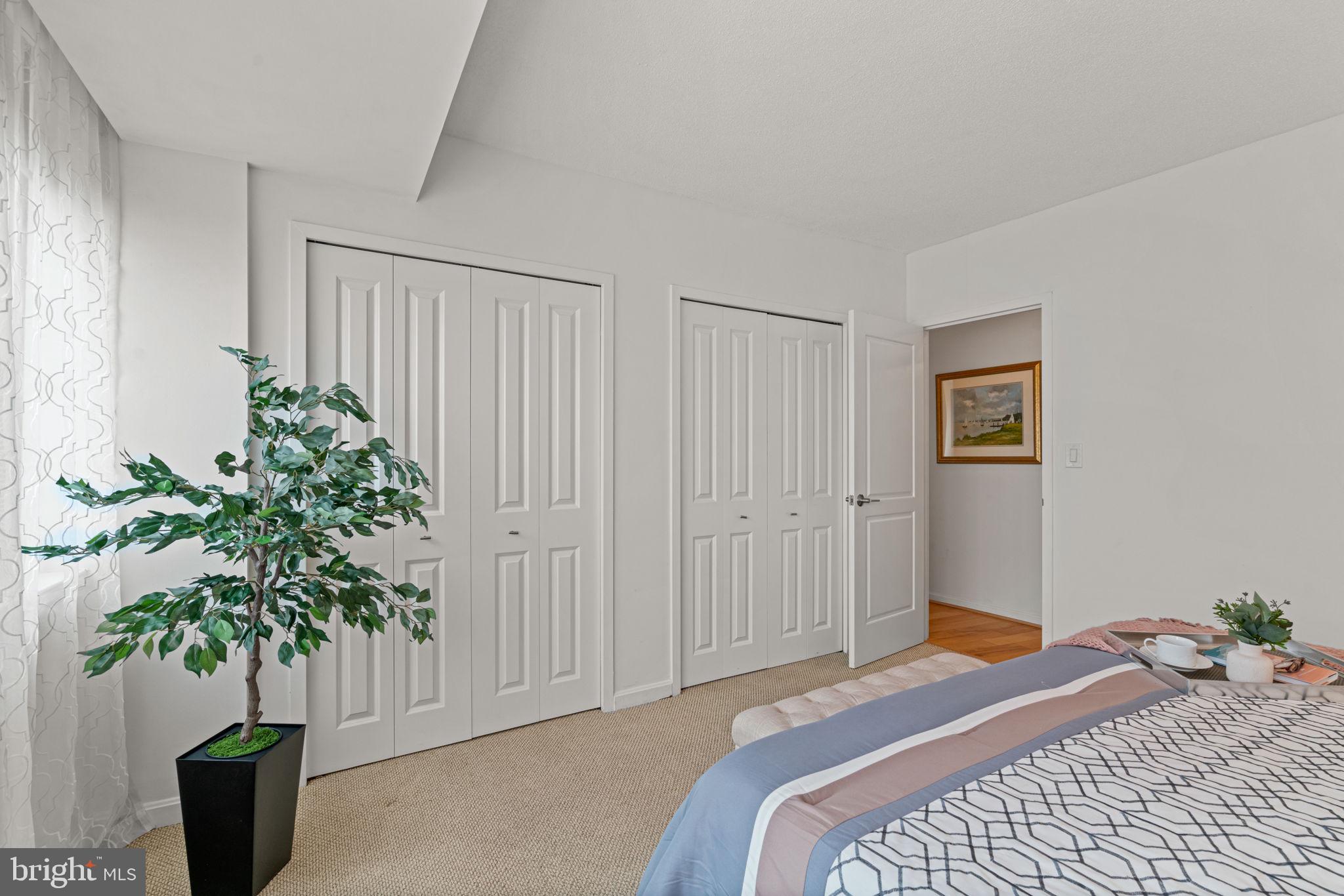 CRYSTAL PARK - Residential Lease