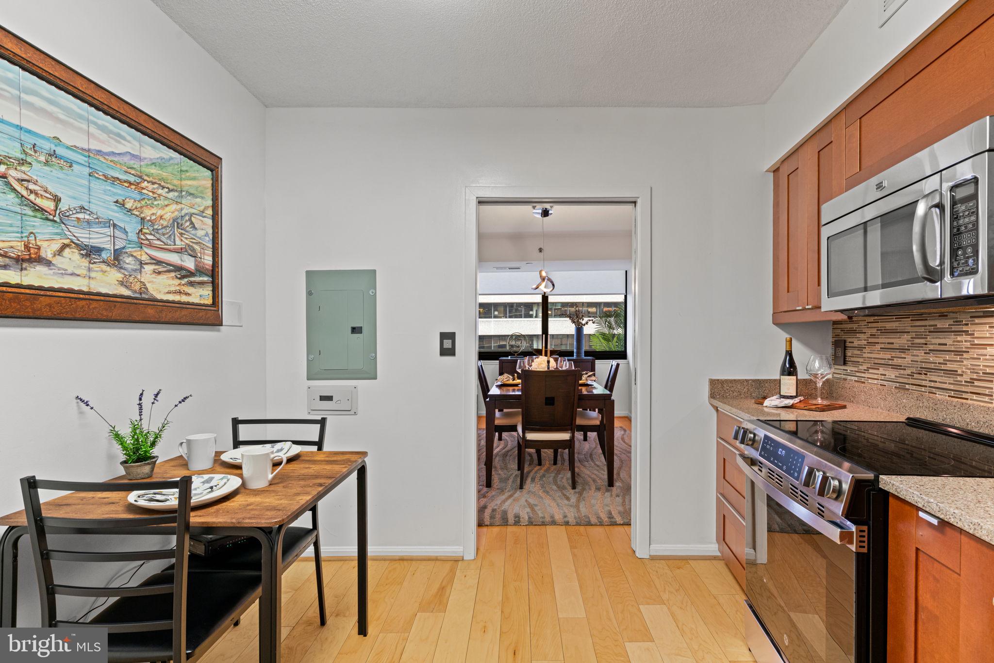 CRYSTAL PARK - Residential Lease