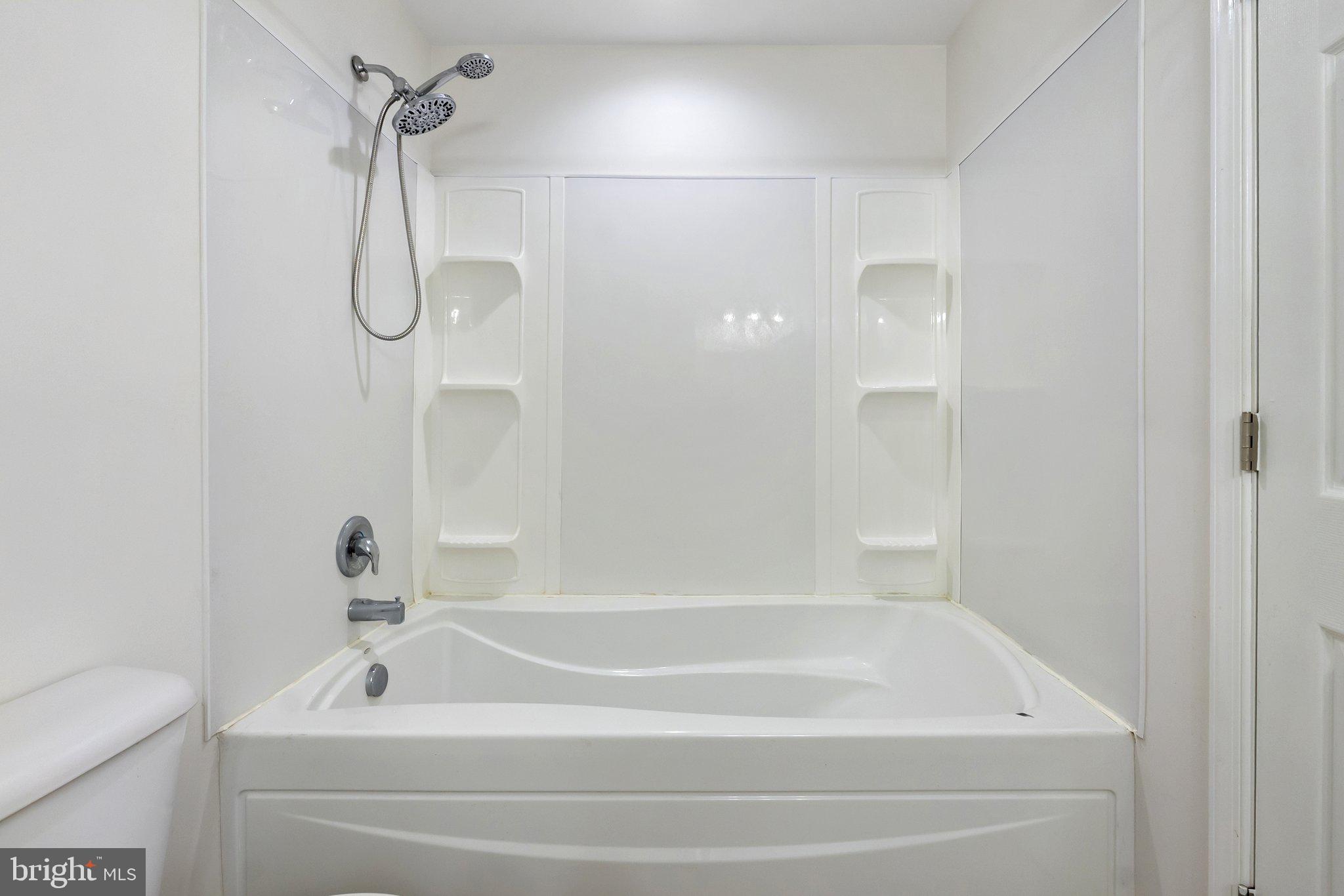 INWOOD MEADOWS - Residential