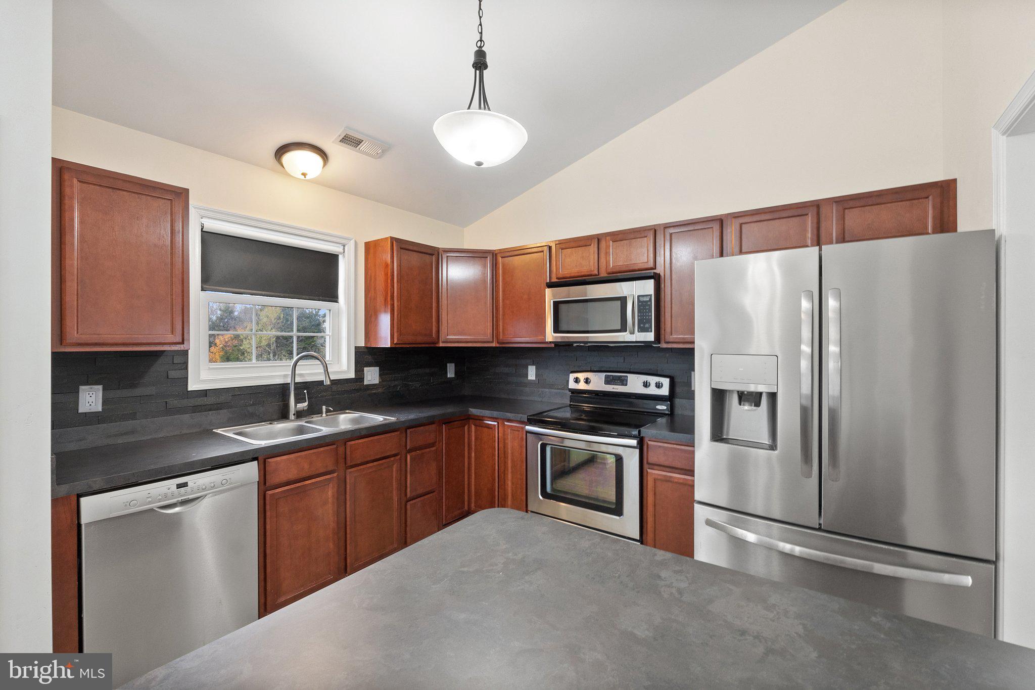INWOOD MEADOWS - Residential