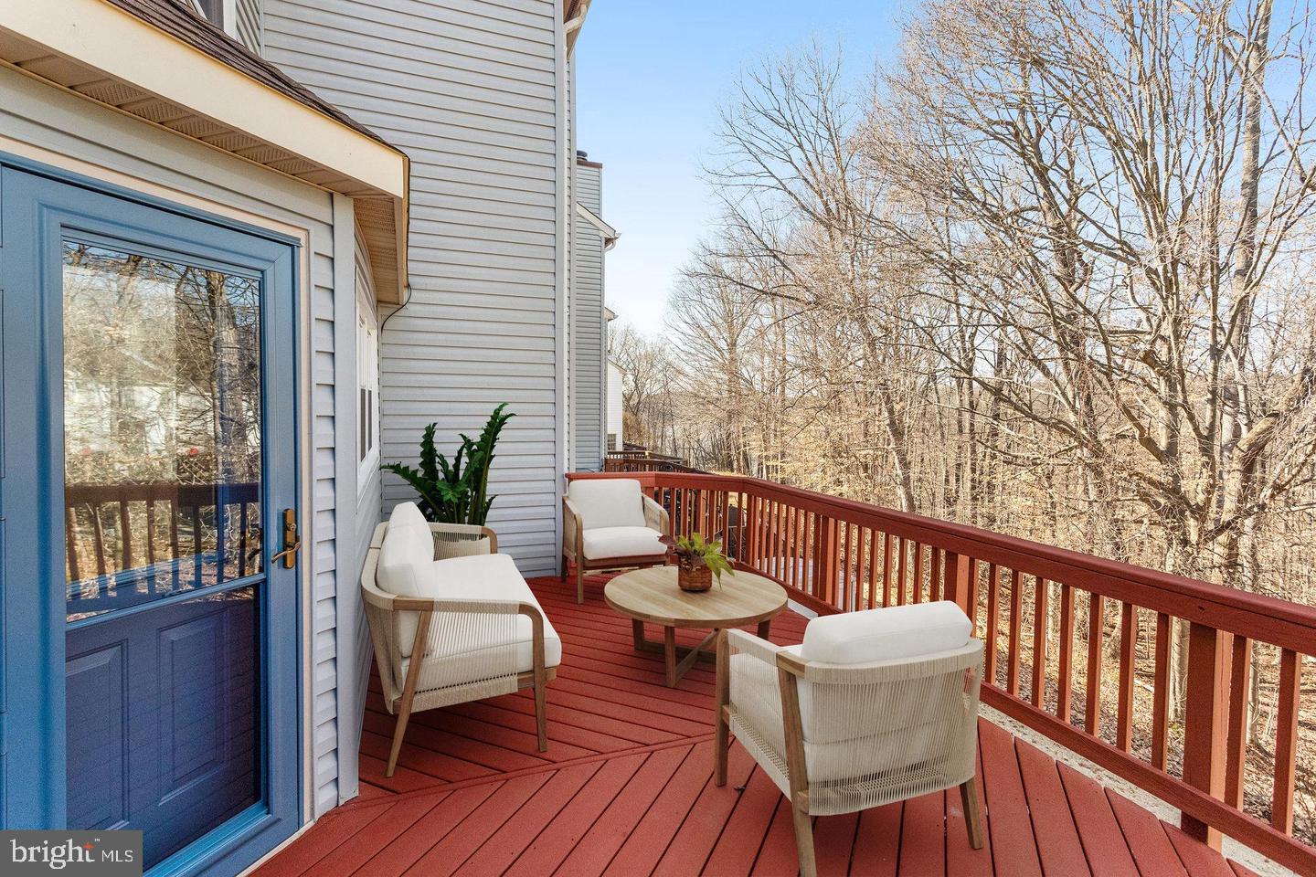 LAKE RIDGE - Residential Lease